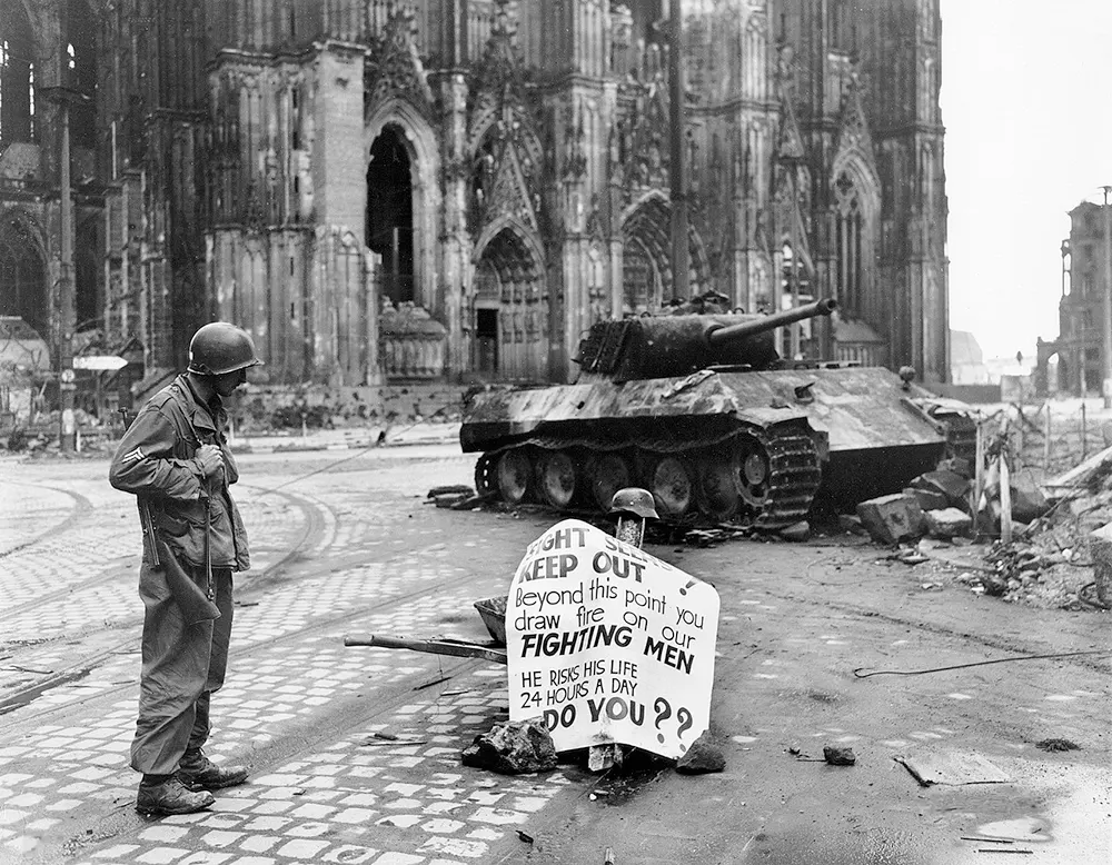 Cologne Cathedral destroyed