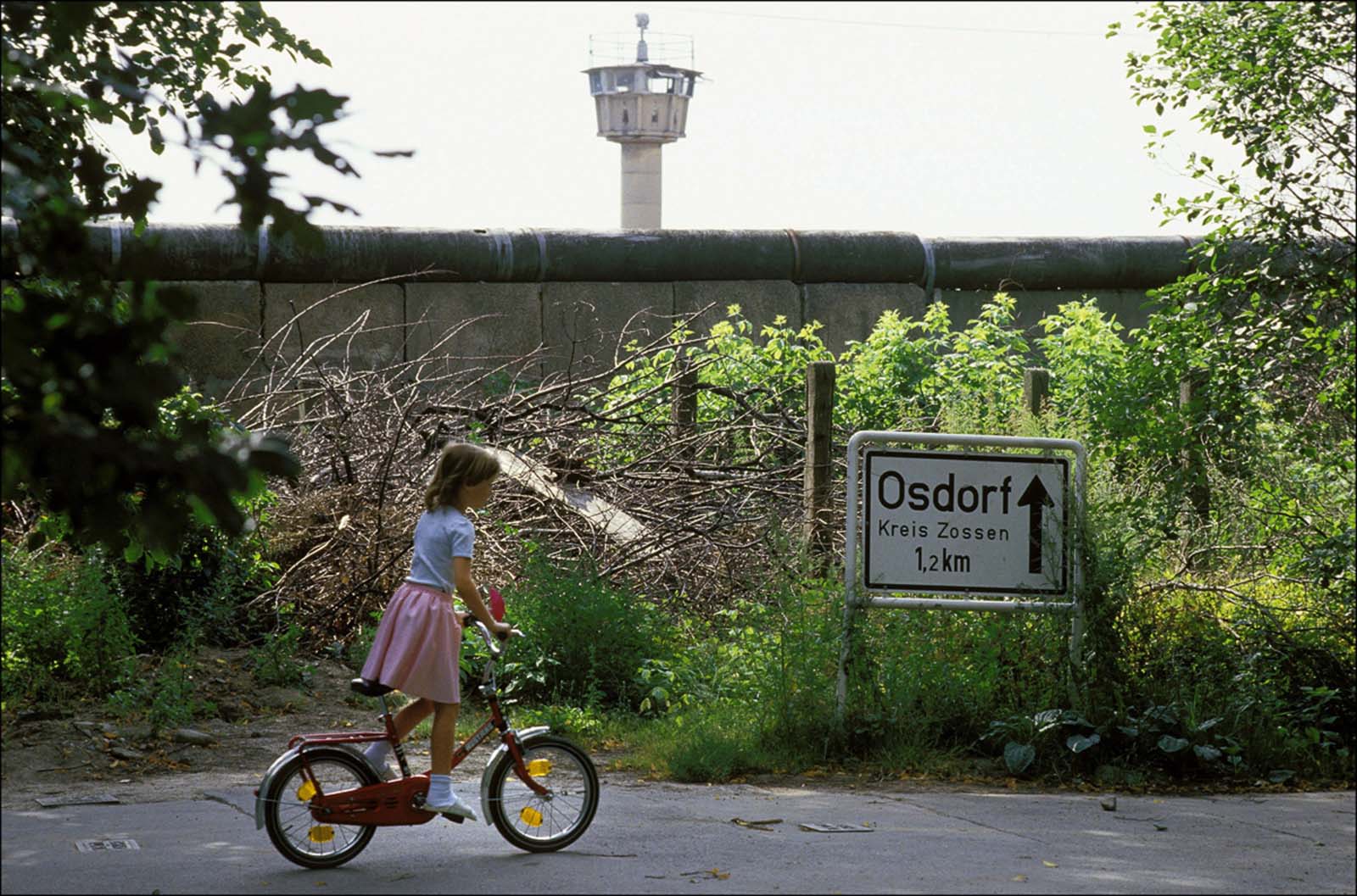 Everyday life along the Berlin Wall, 1985-1986