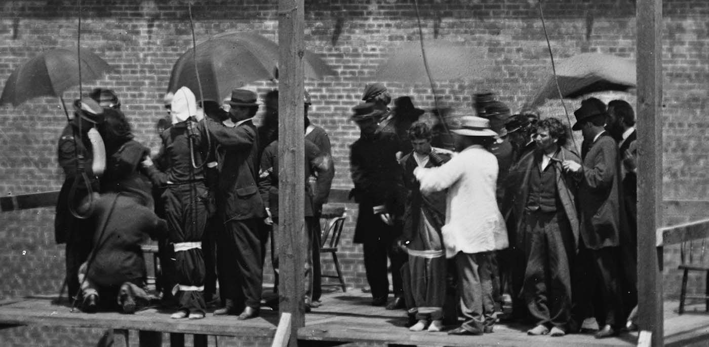 Close-up: A white bag was placed over the head of each prisoner after the noose was put in place.