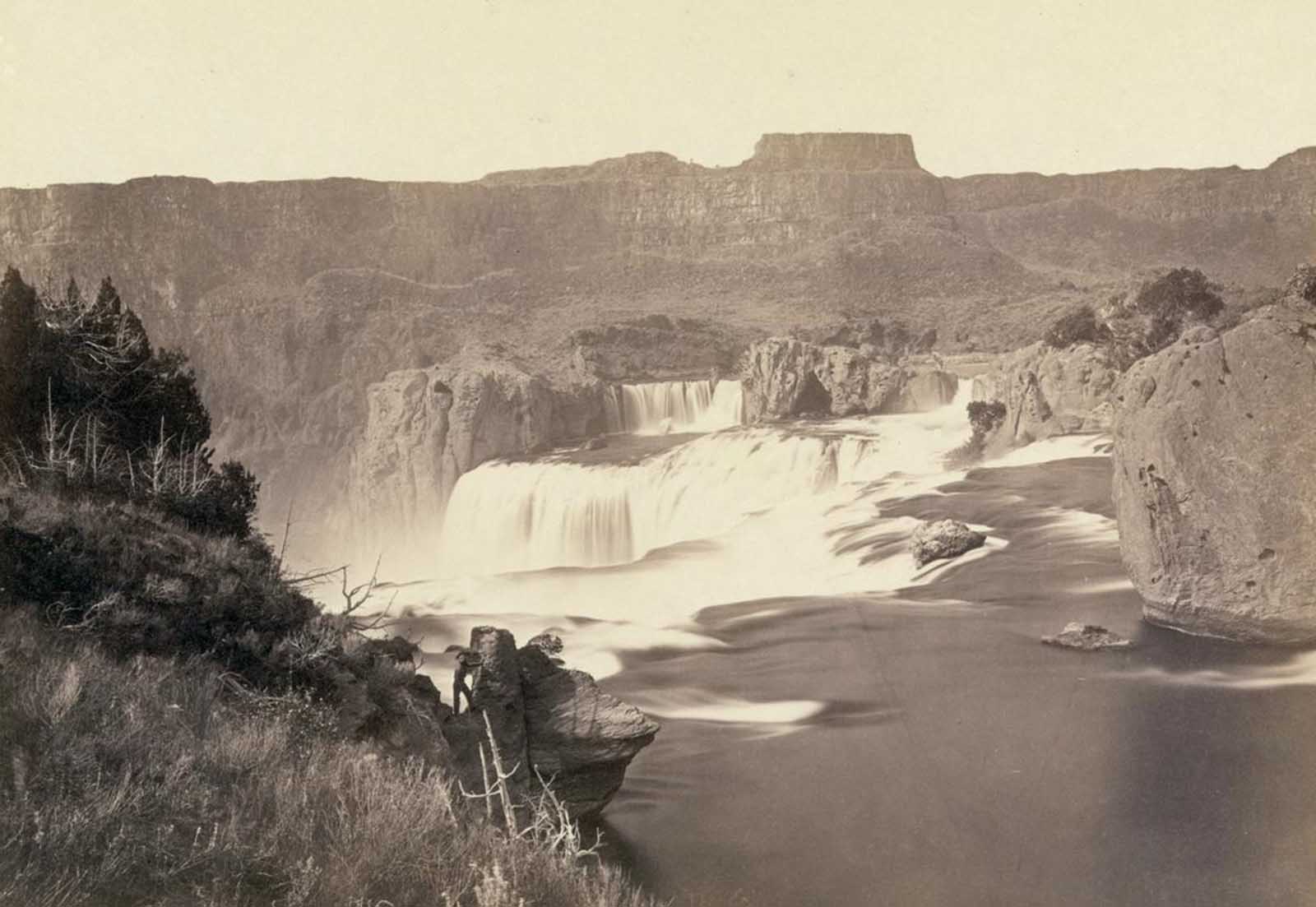 Shoshone Falls, Idaho, in 1868. Shoshone Falls, near present-day Twin Falls, Idaho, is 212 feet high, and flows over a rim 1,000 feet wide.
