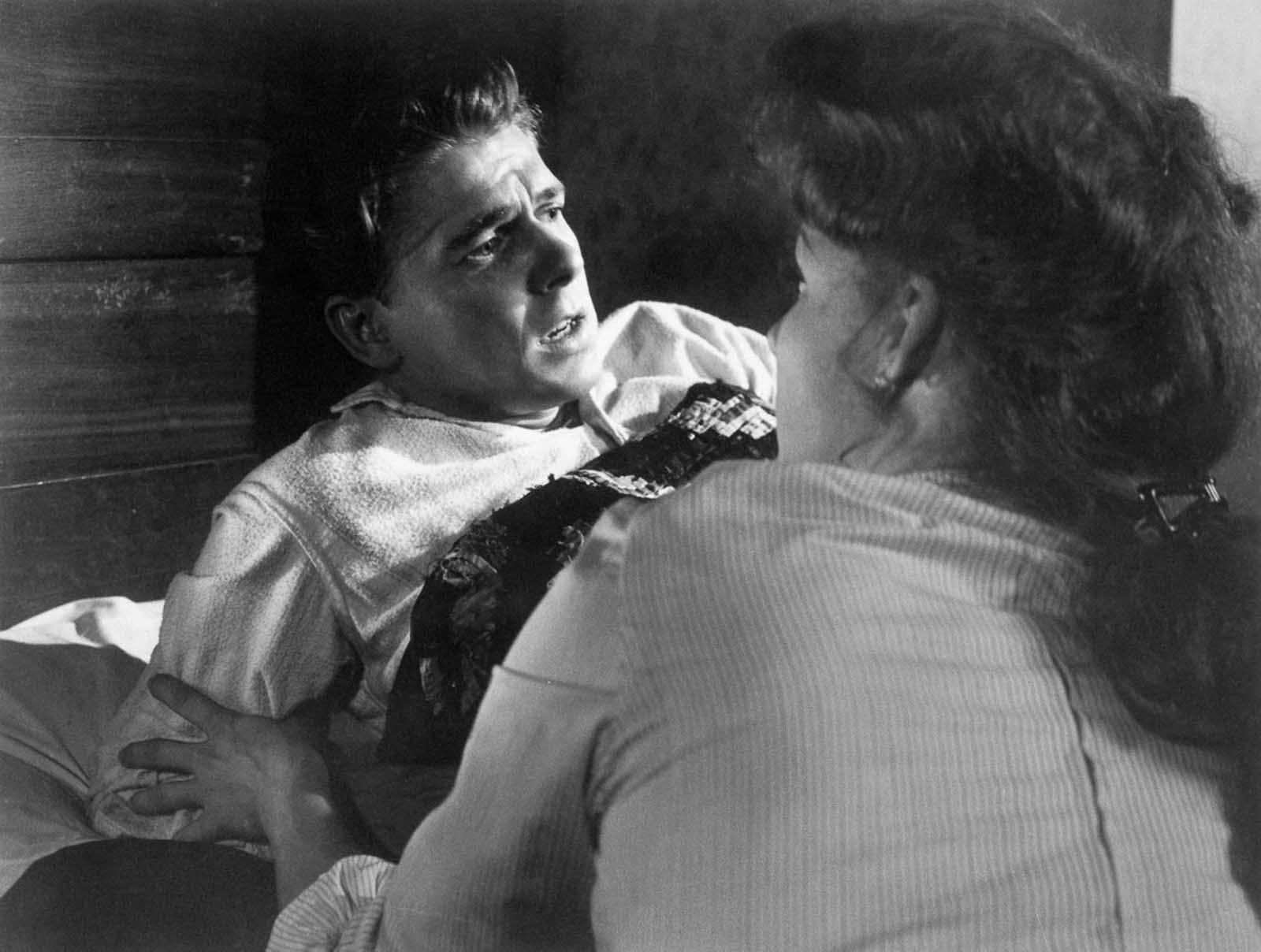 Reagan in Kings Row. 1942.