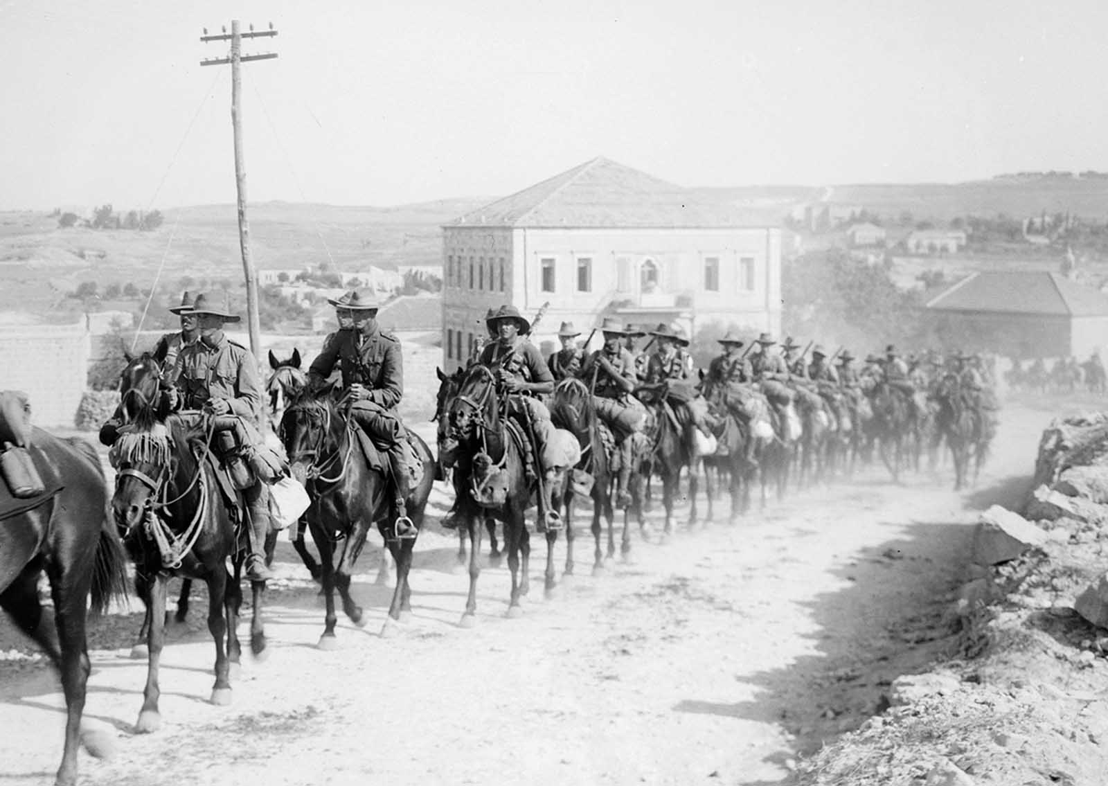 6th Australian light-horse regiment, marching in Sheikh Jarrah, on the way to Mount Scopus, Jerusalem, in 1918.