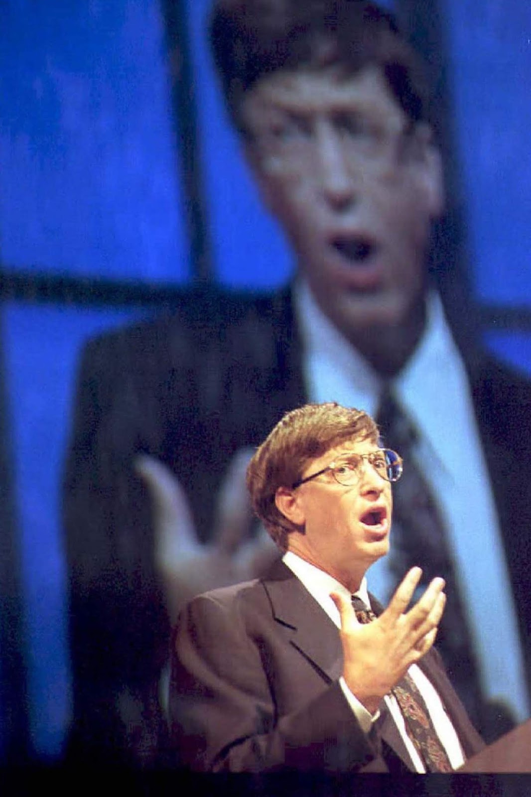 Microsoft CEO Bill Gates announces the Aug. 24 release date of Windows 95 at the Comdex Computer Show in Atlanta, Georgia.
