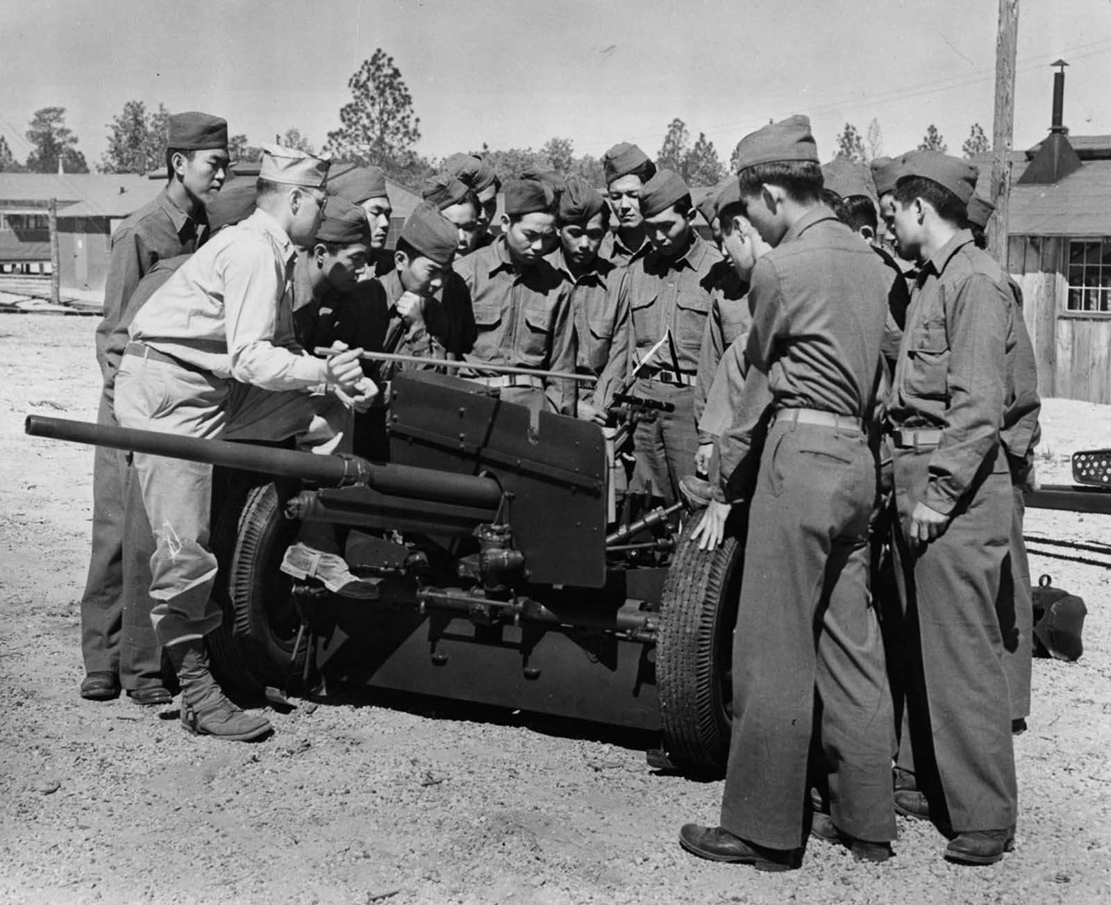 Soldiers receive training on heavy weaponry. 1943.