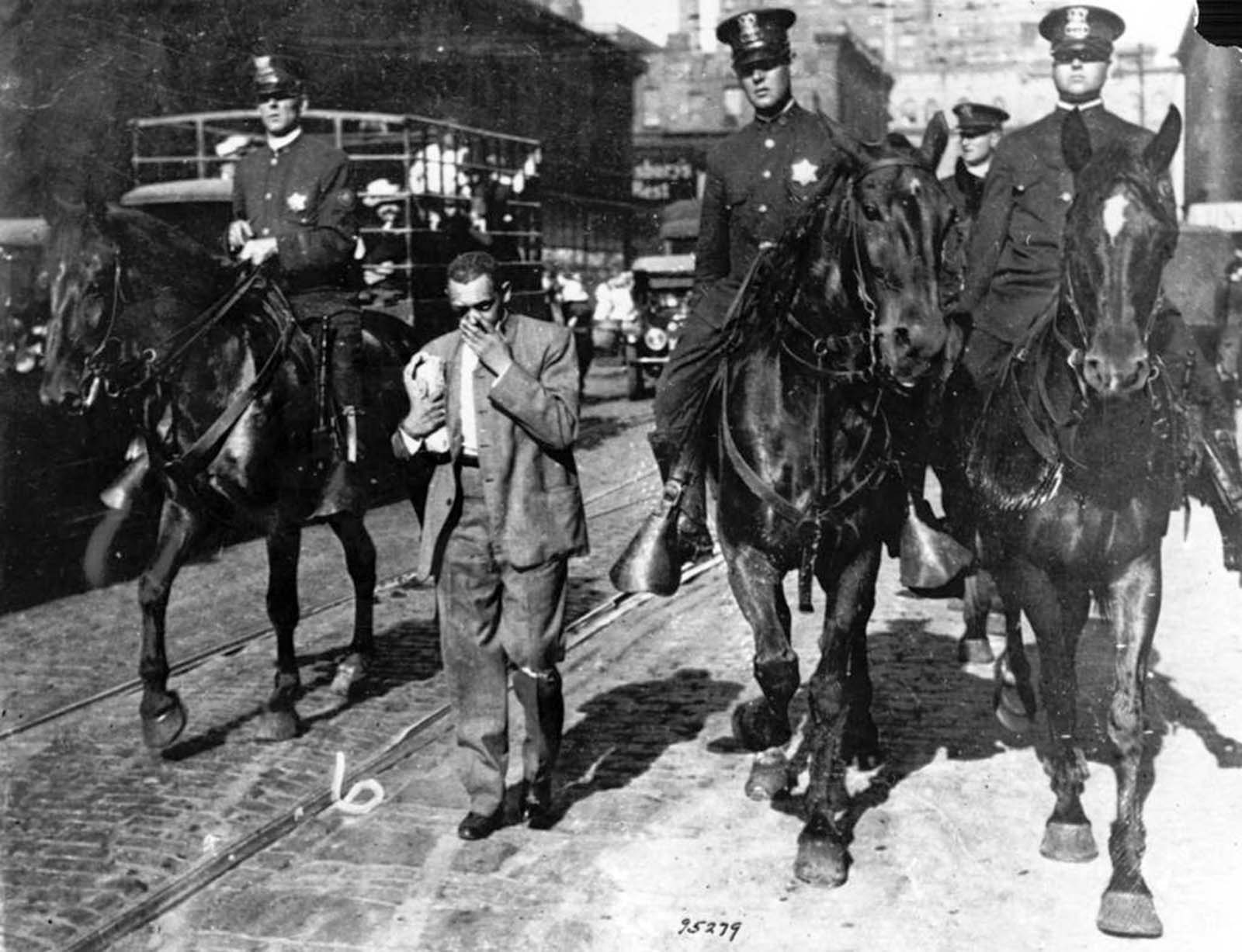 During World War One, essentially being fought on the other side of the Atlantic, there had begun a great migration of African Americas from the rural south to the cities of the North.