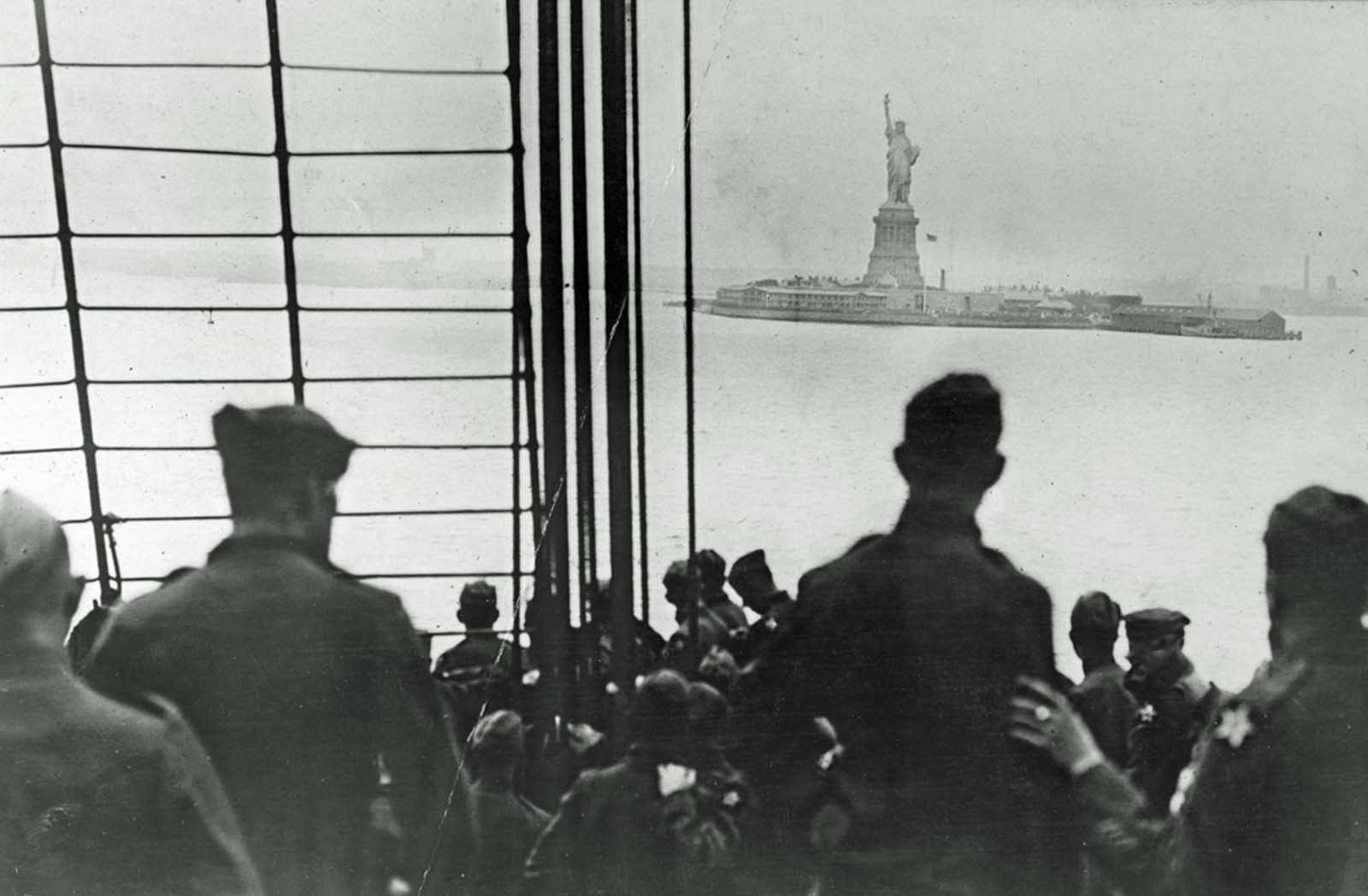 The Statue of Liberty greets the Second Division as it arrives in New York City on August 8, 1919.
