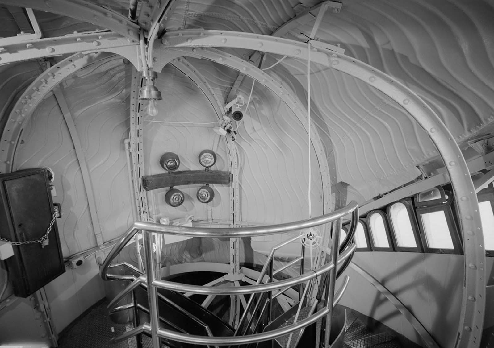 The Interior of the head and crown, looking northwest.