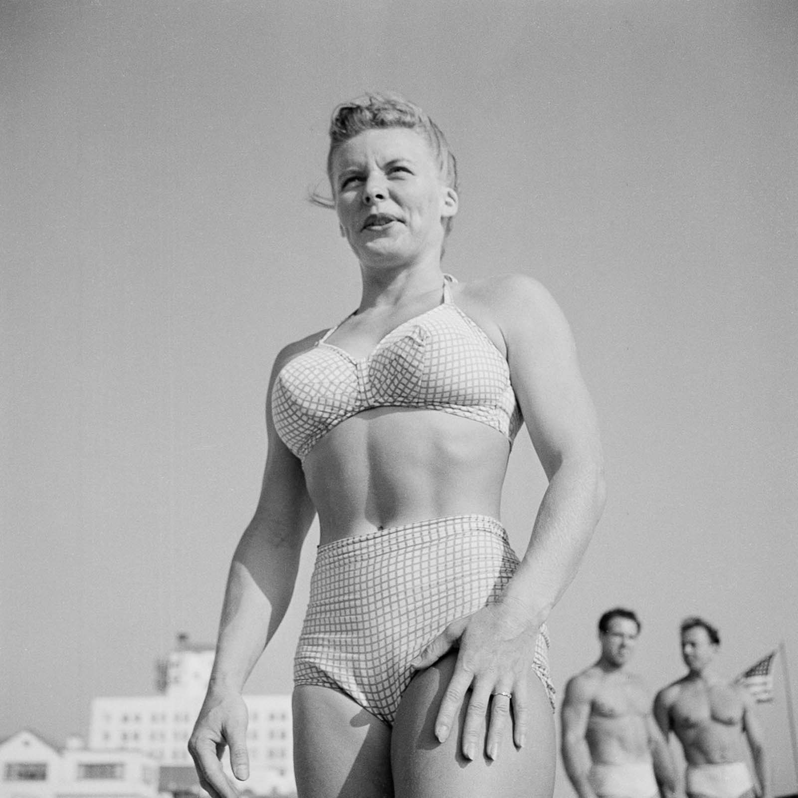 A gymnast at the Muscle Beach.