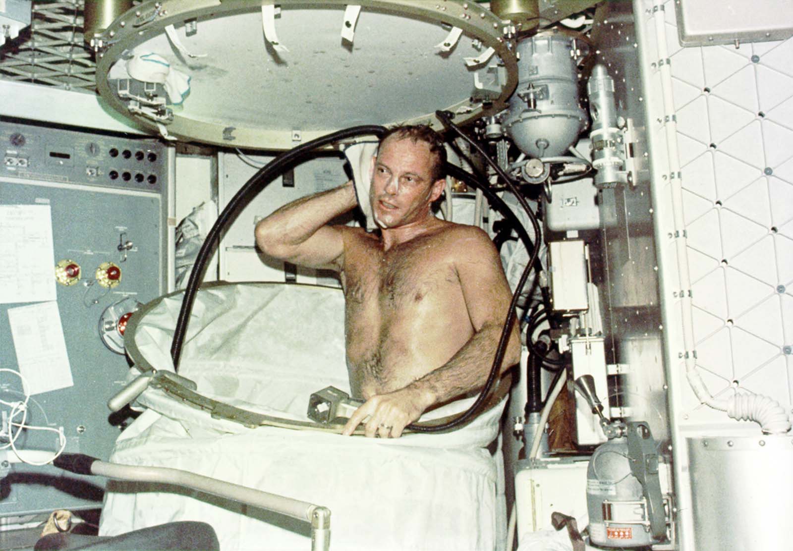 life skylab photos