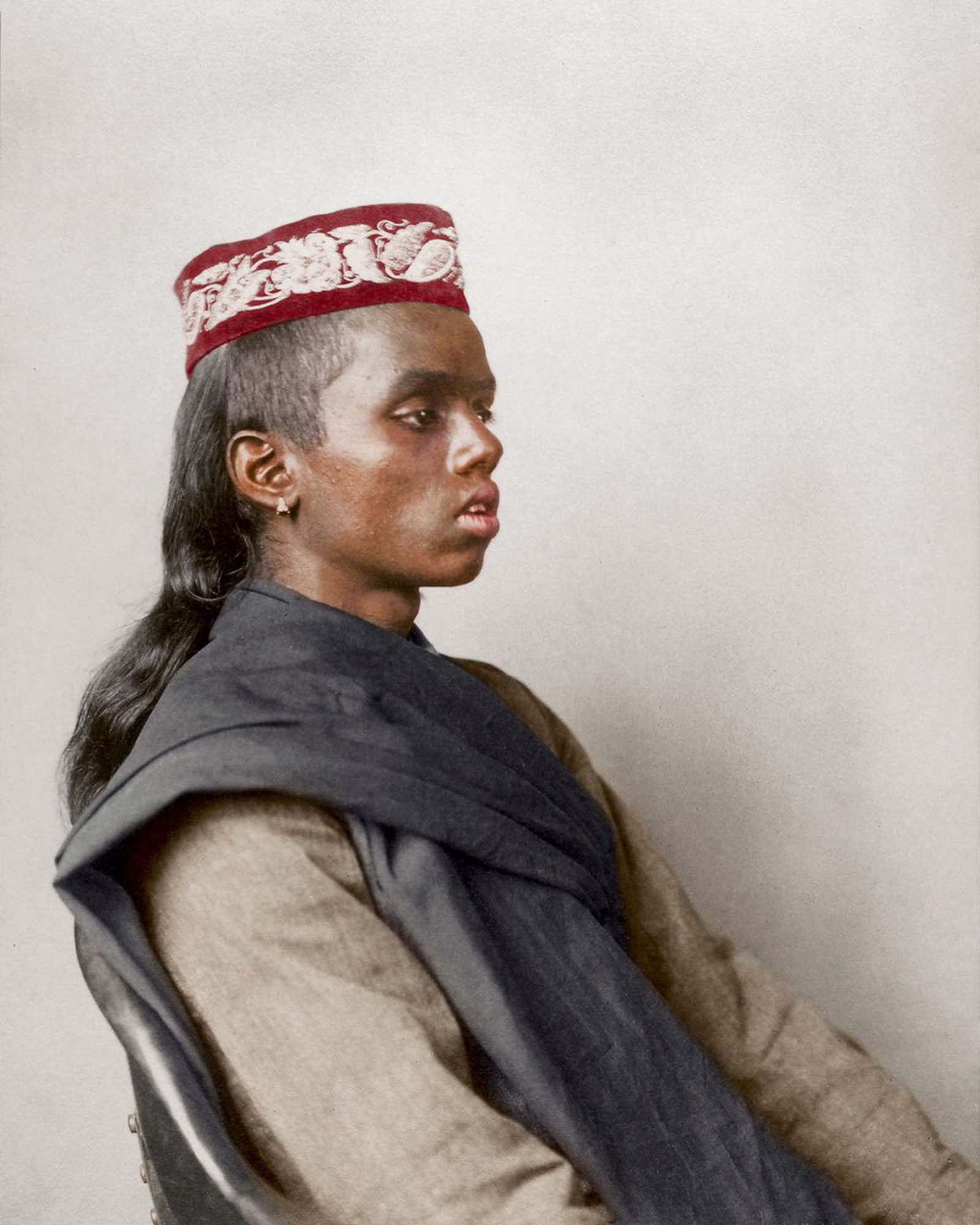 ellis islandi immigrants colorized