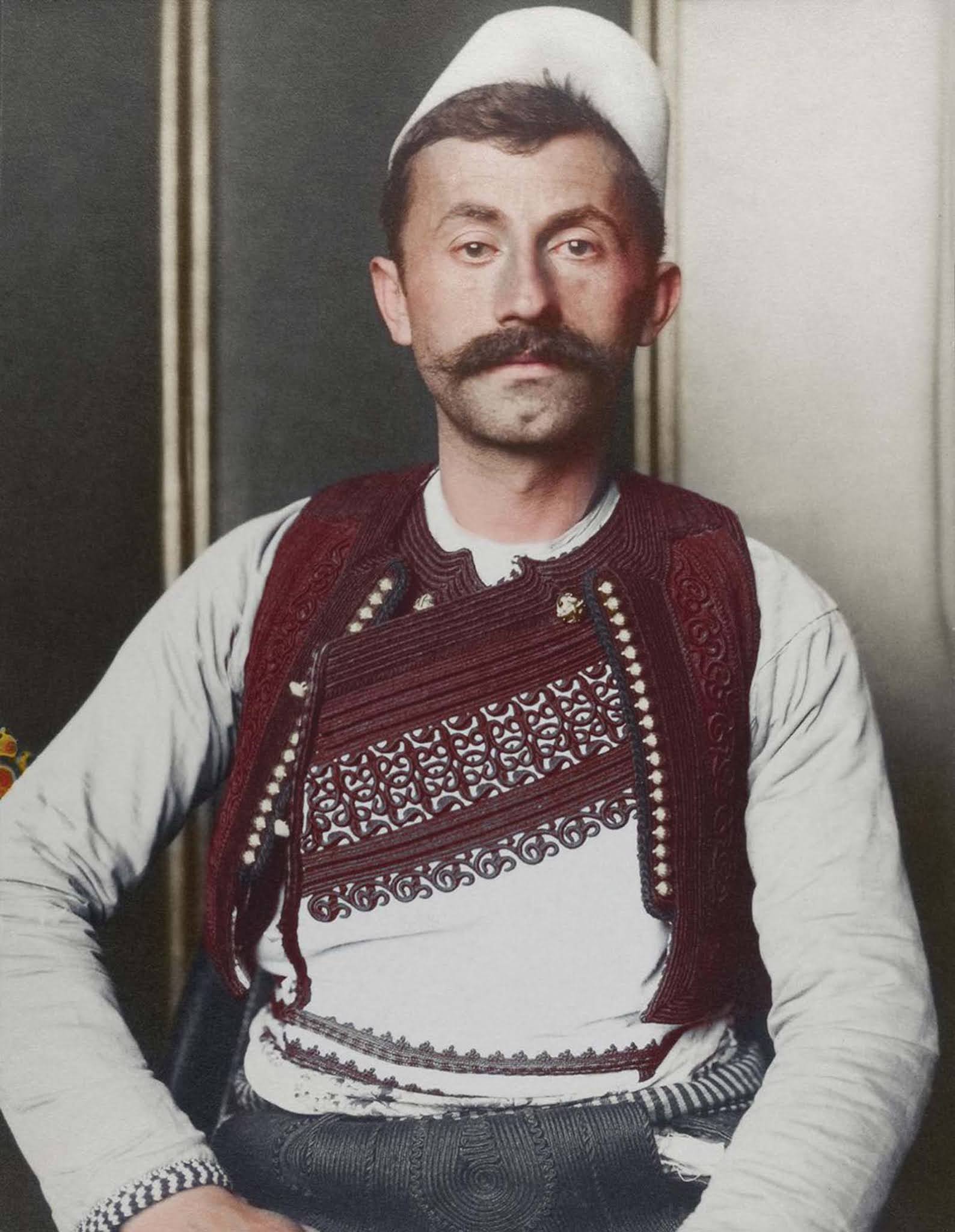 ellis islandi immigrants colorized