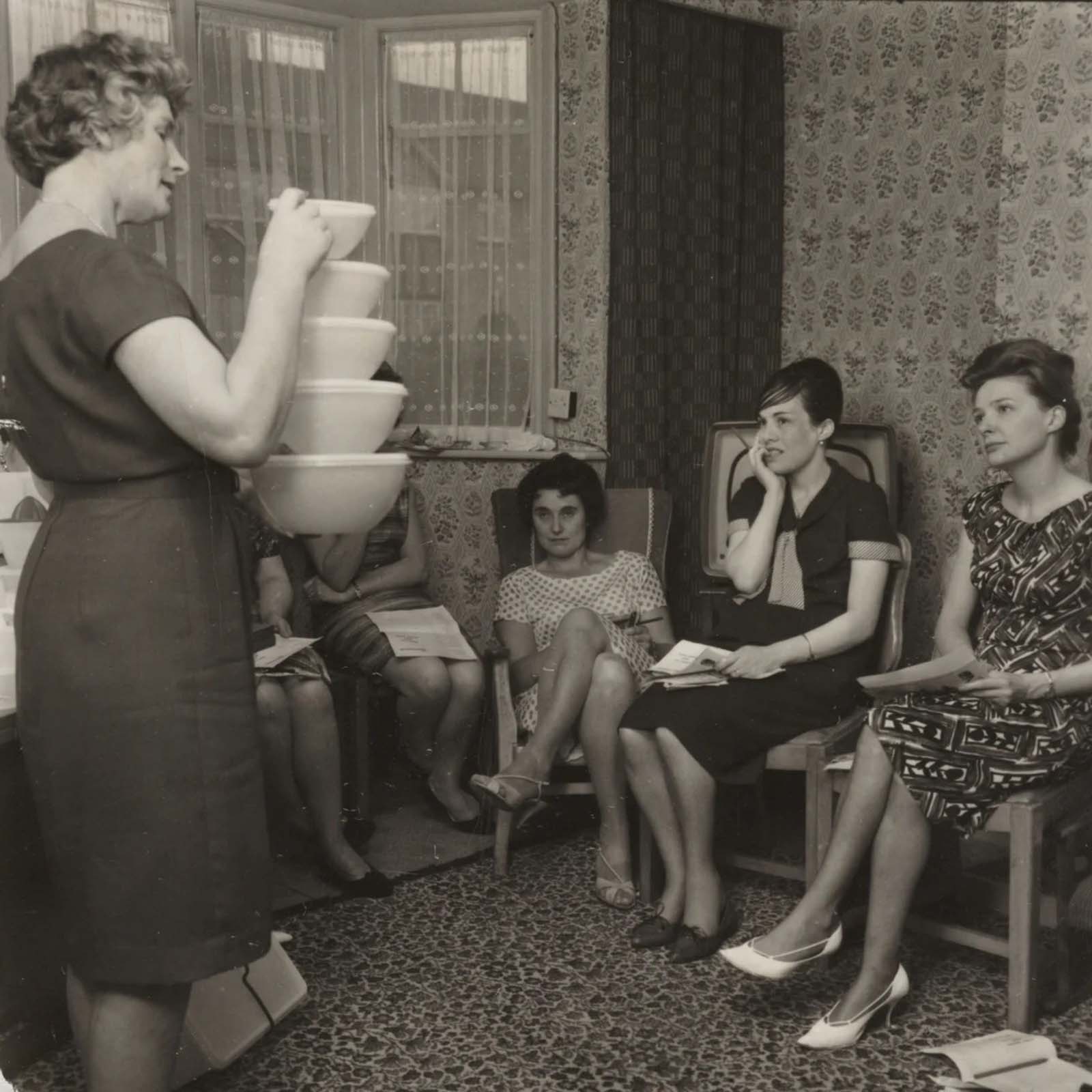 tupperware parties pictures history