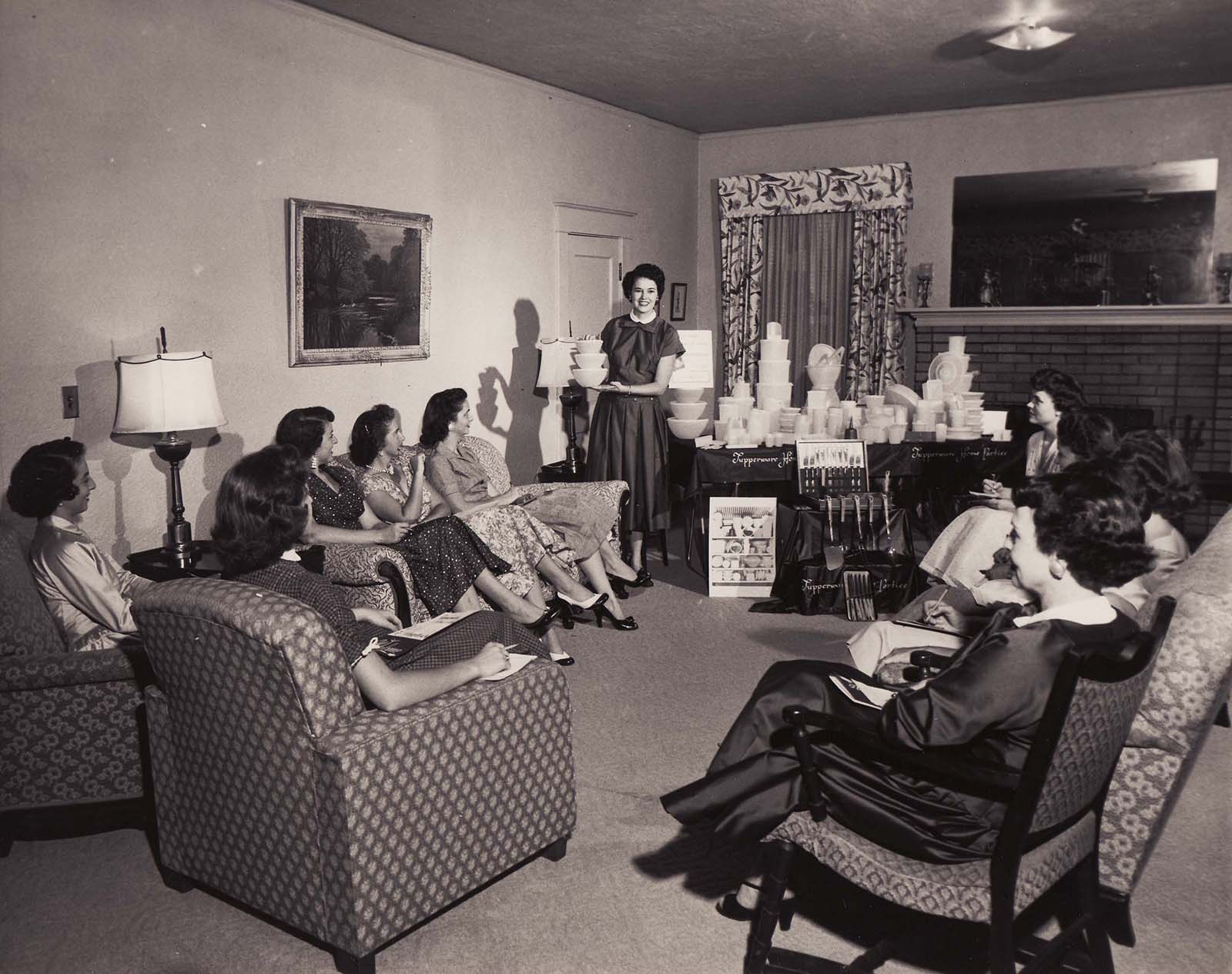 tupperware parties pictures history