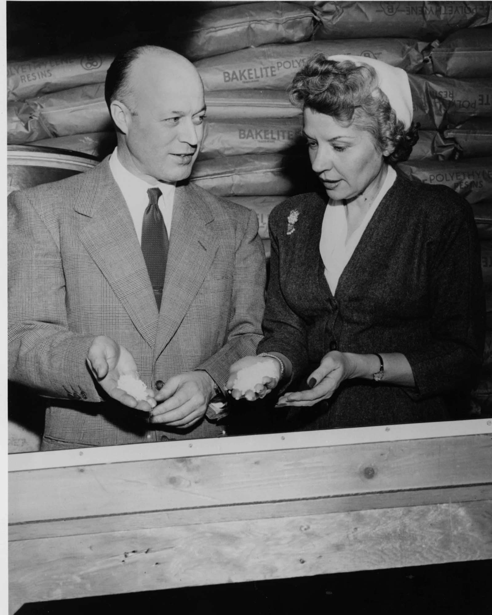 tupperware parties pictures history