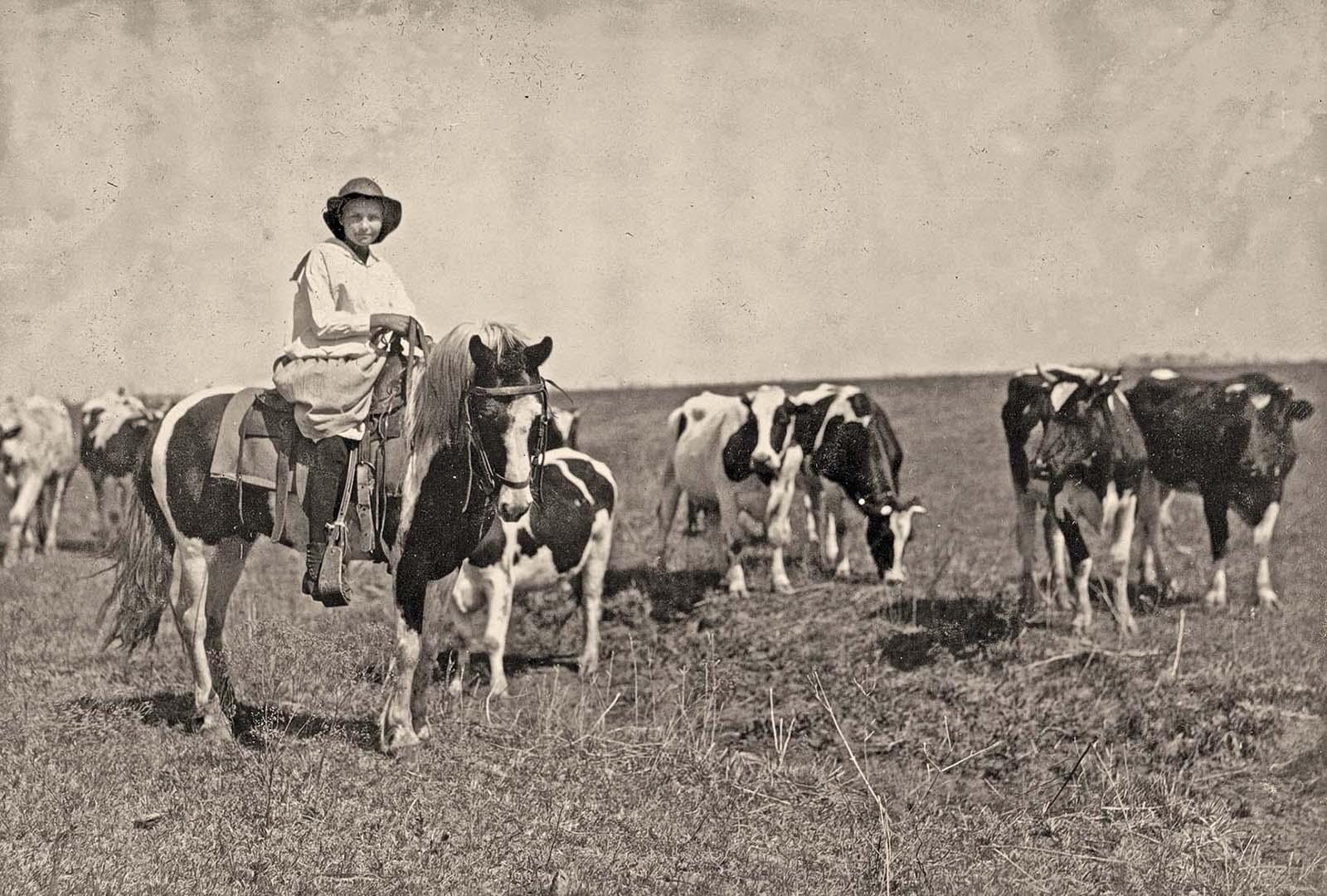 cowgirls west photographs