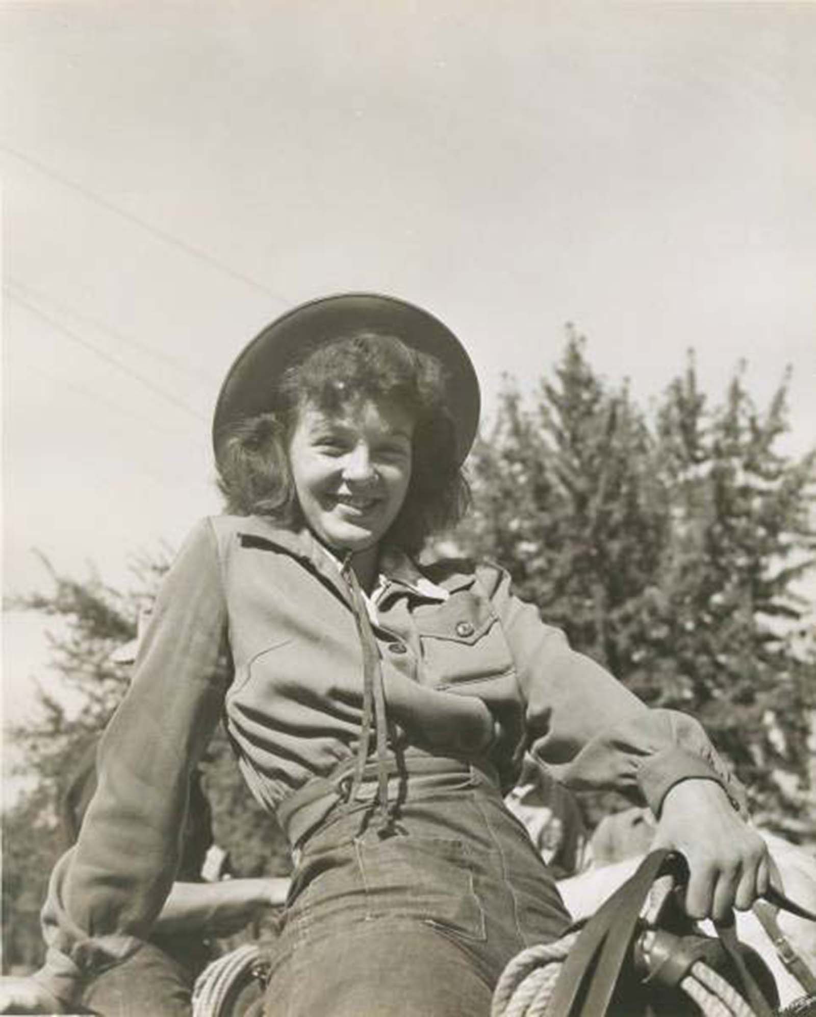 cowgirls west photographs