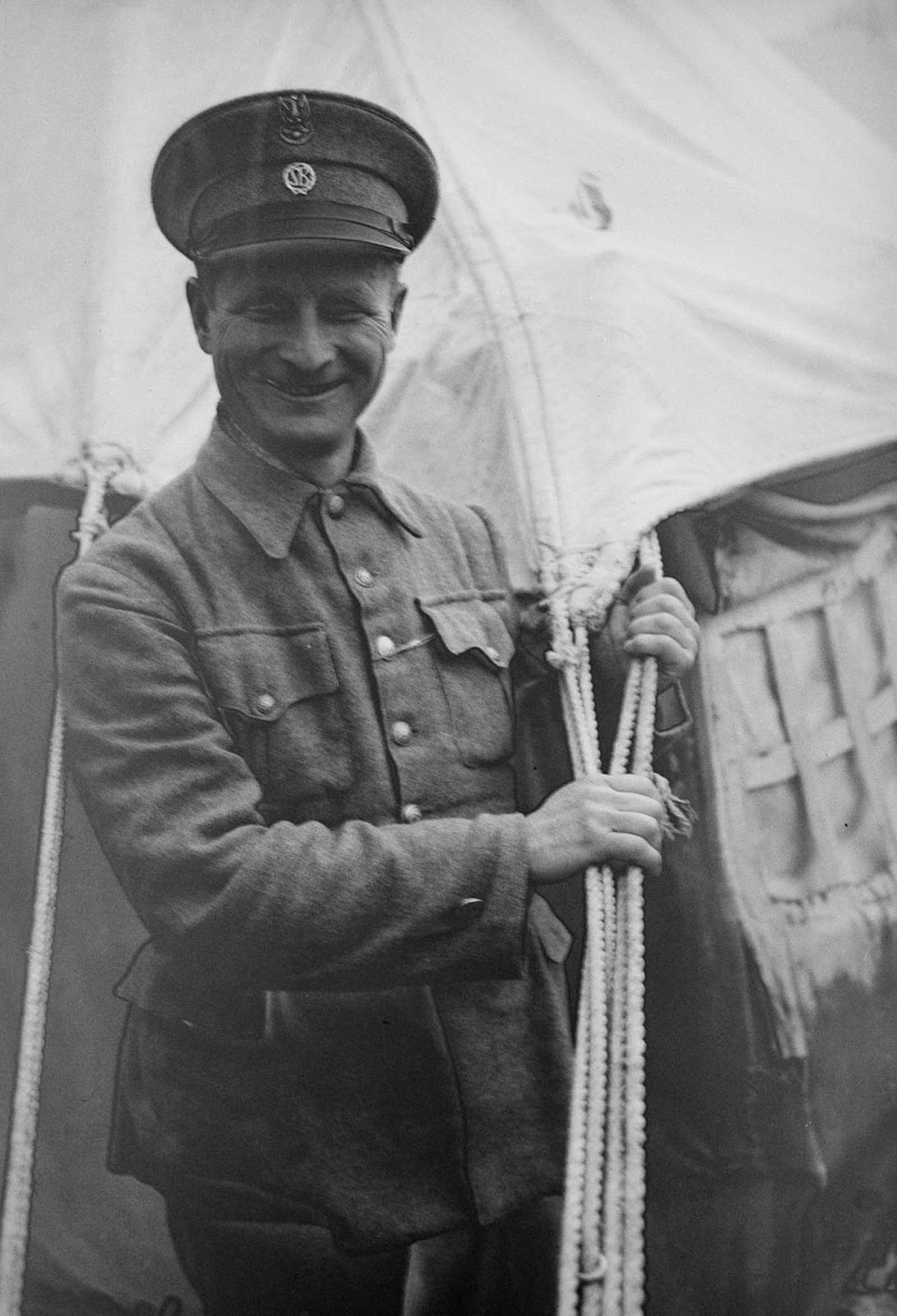 A Polish refugee who works as a guard at the camp.
