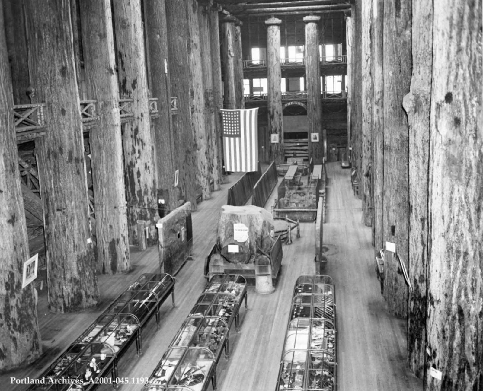 world largest log cabin portland