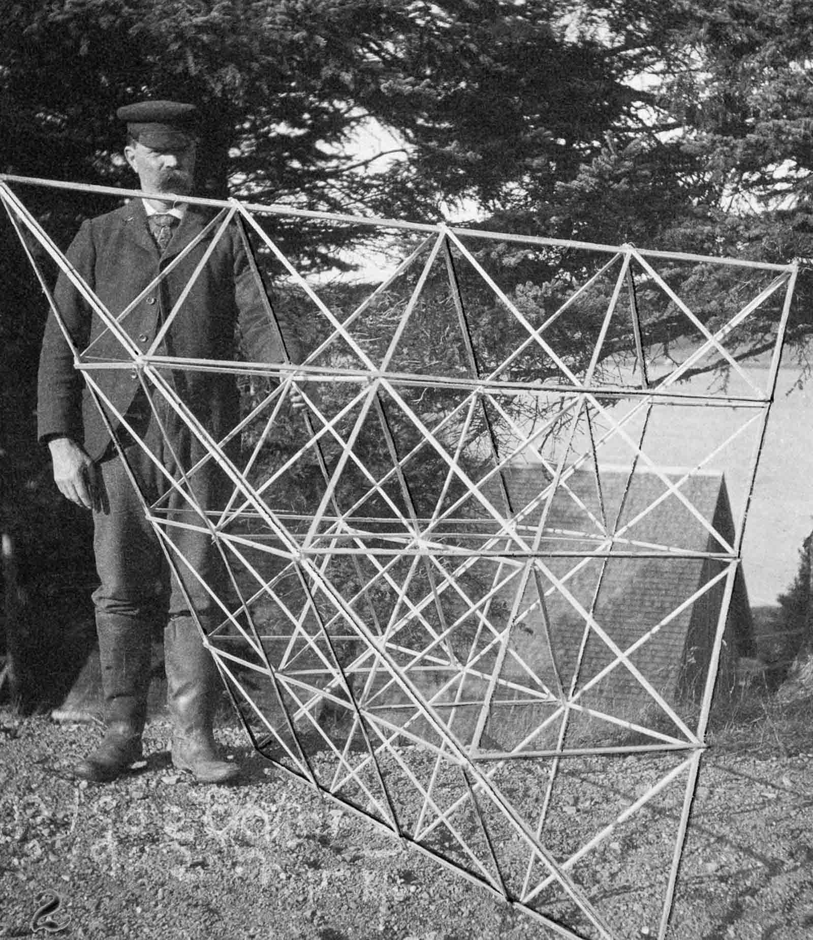 alexander graham bell tetrahedral kites