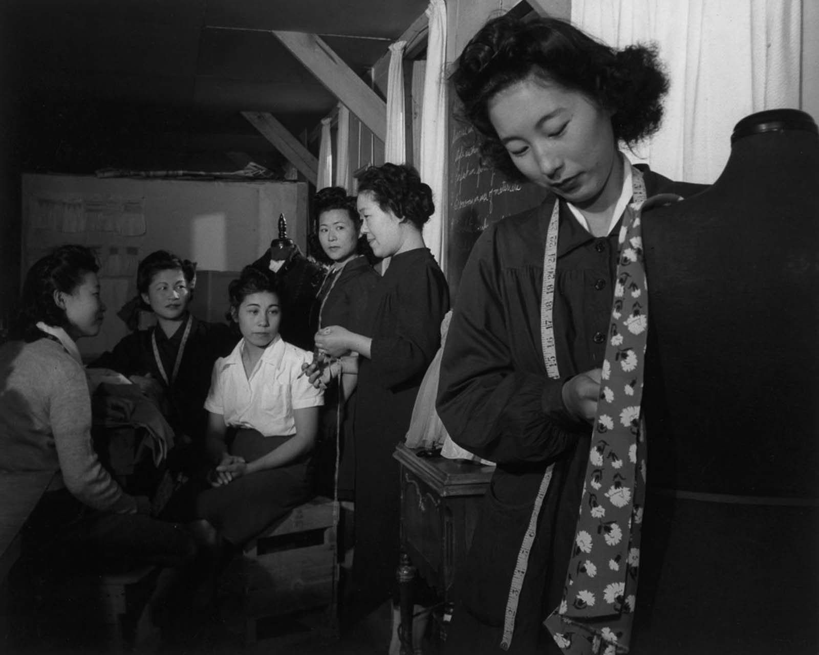 manzanar internment camp photographs