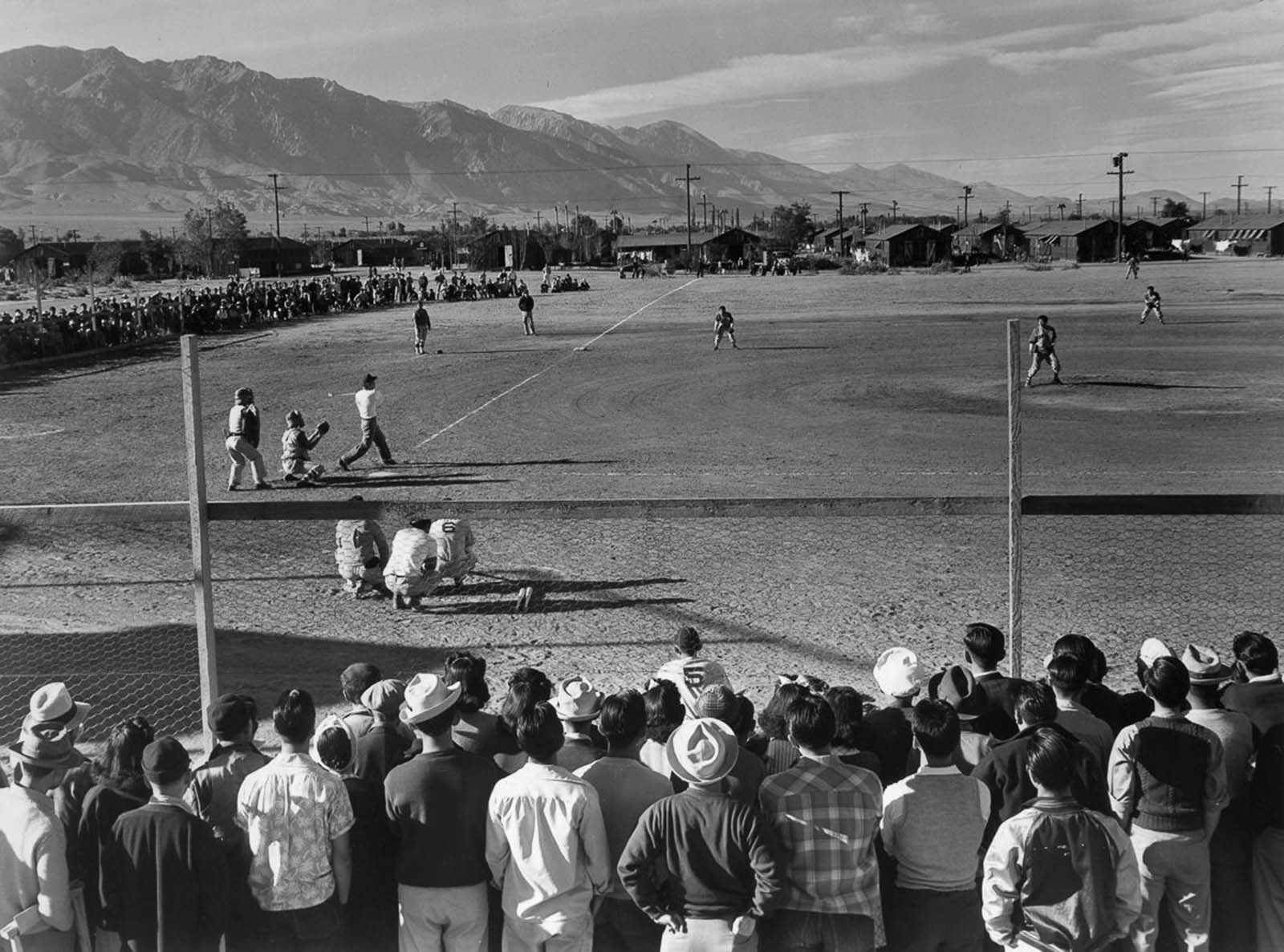 manzanar internment camp photographs