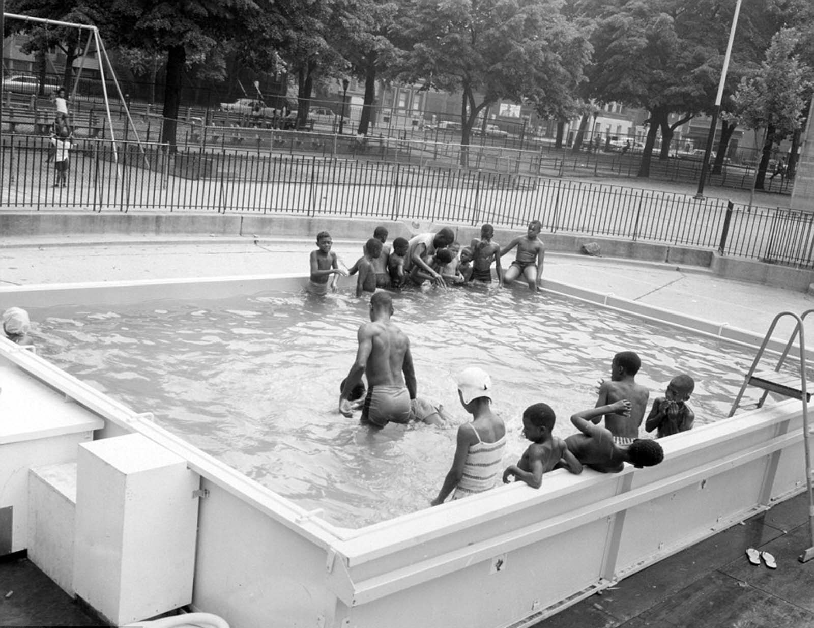 new york swimming pools historical photographs