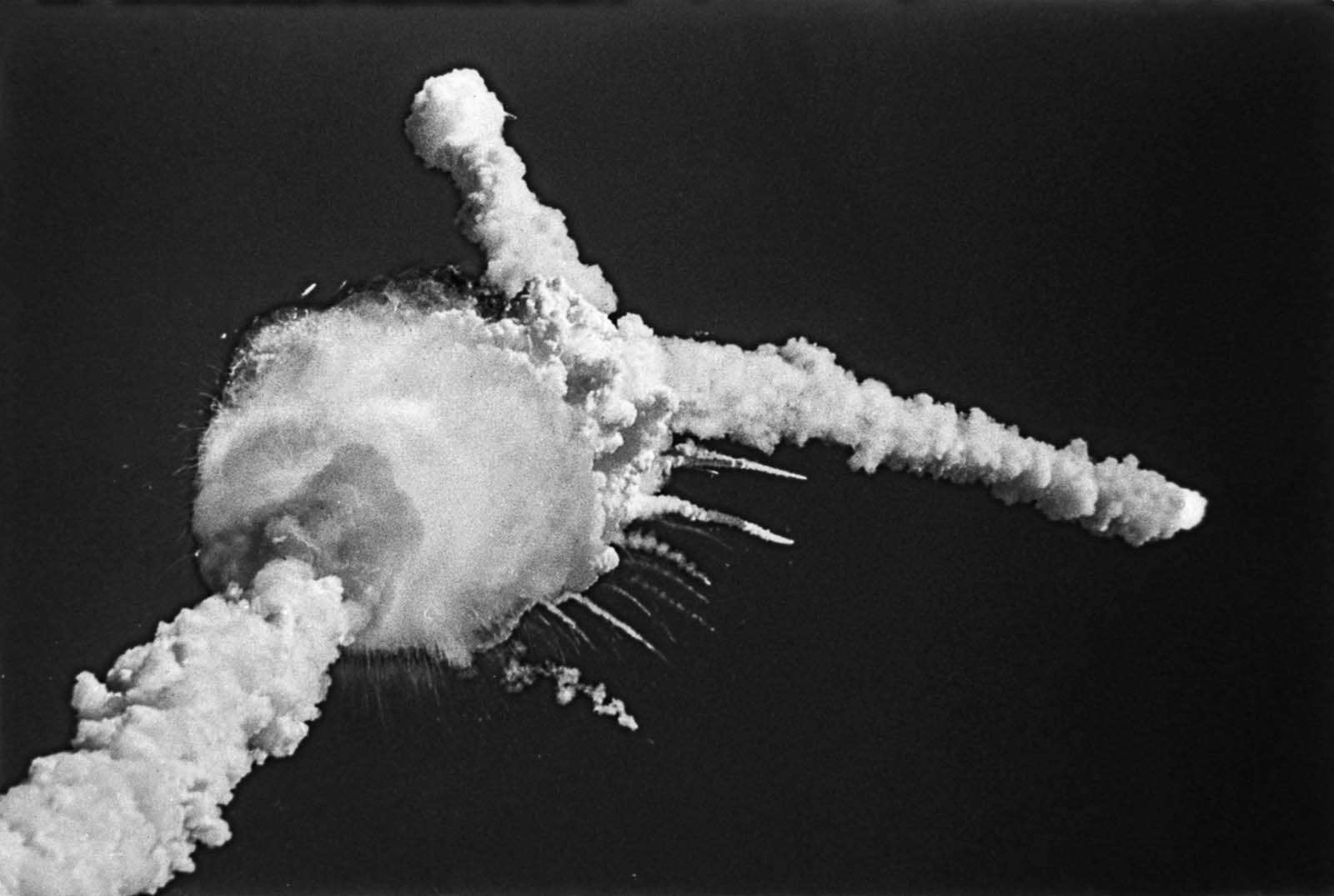 challenger disaster pictures