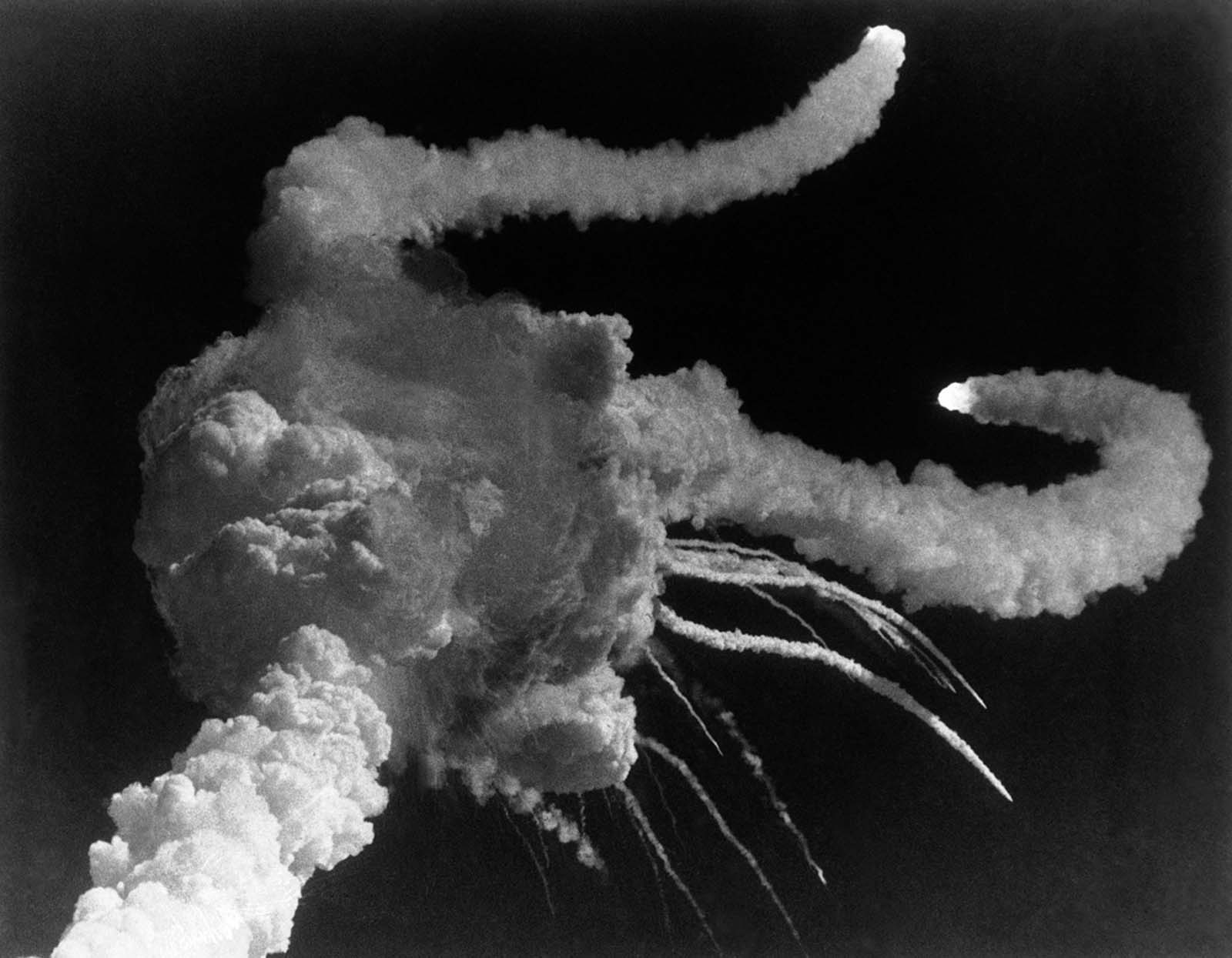 challenger disaster pictures