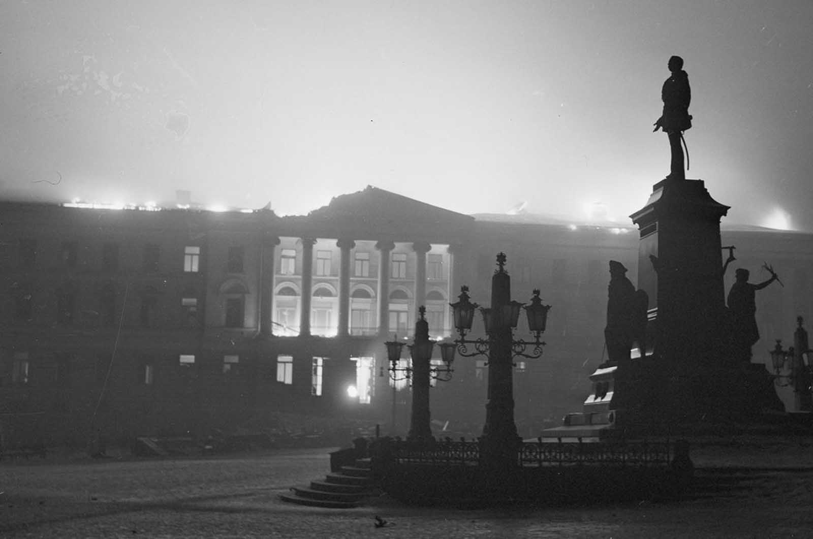 The bombing of Helsinki. The main building of Helsinki University, on Senate Square, burns during the night.