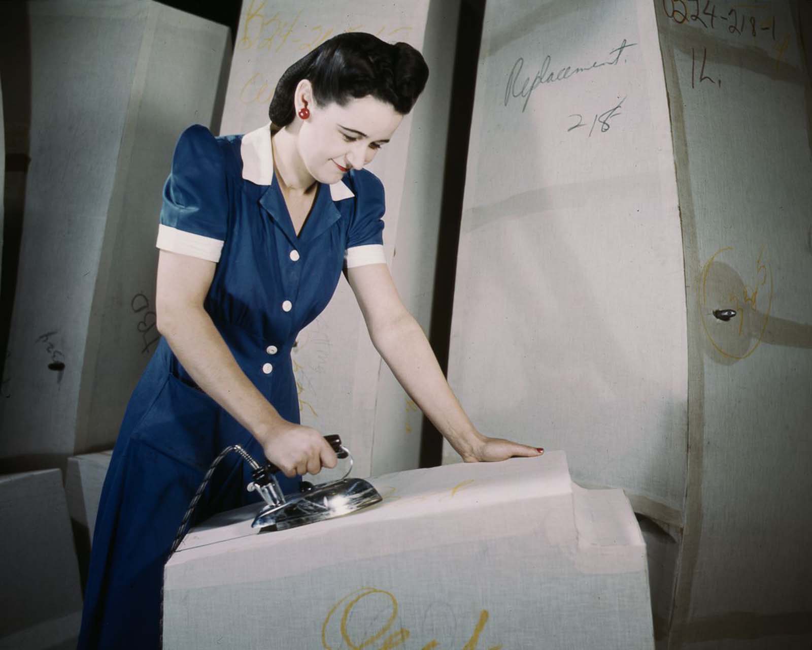 women workers photos usa world war two
