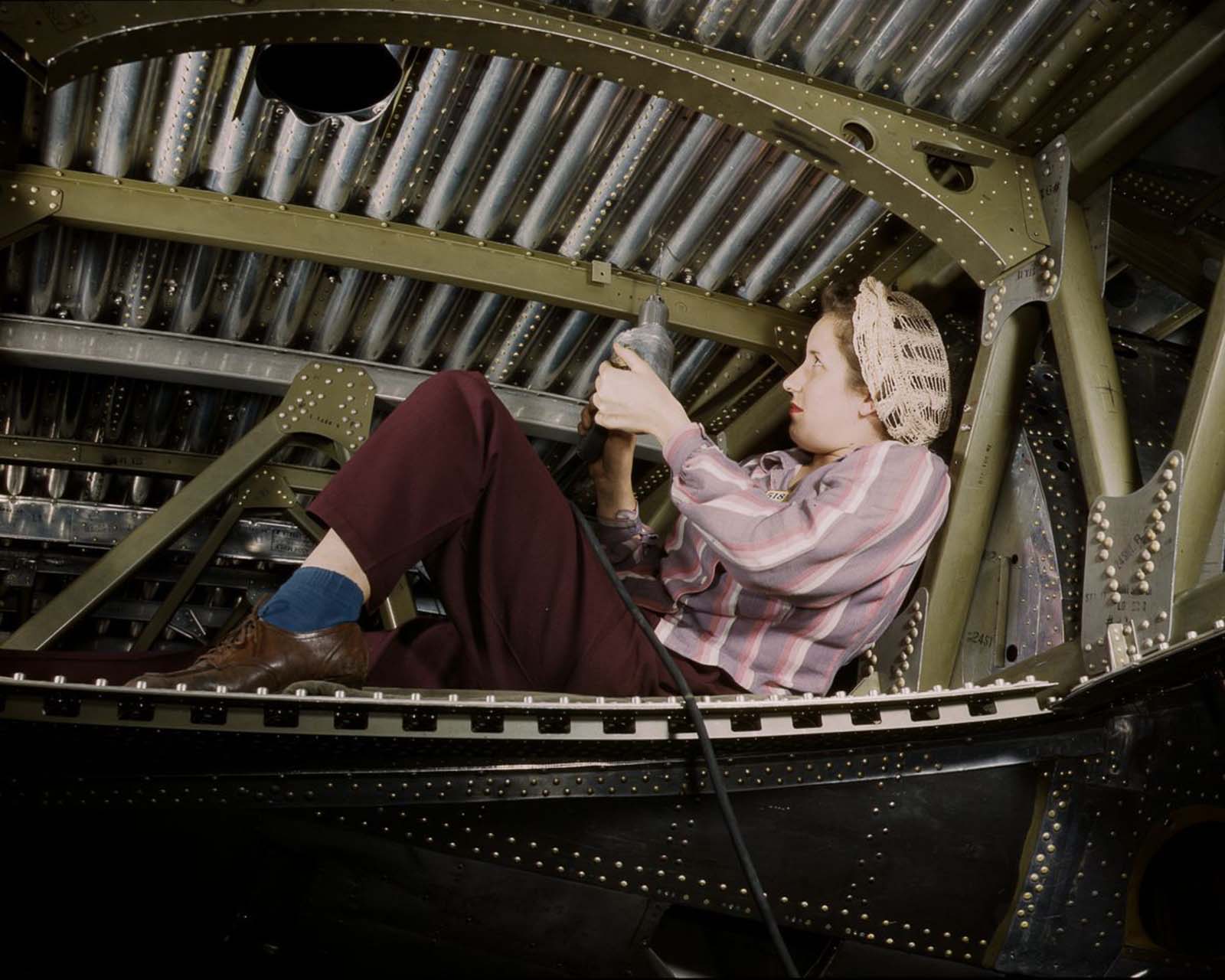 women workers photos usa world war two
