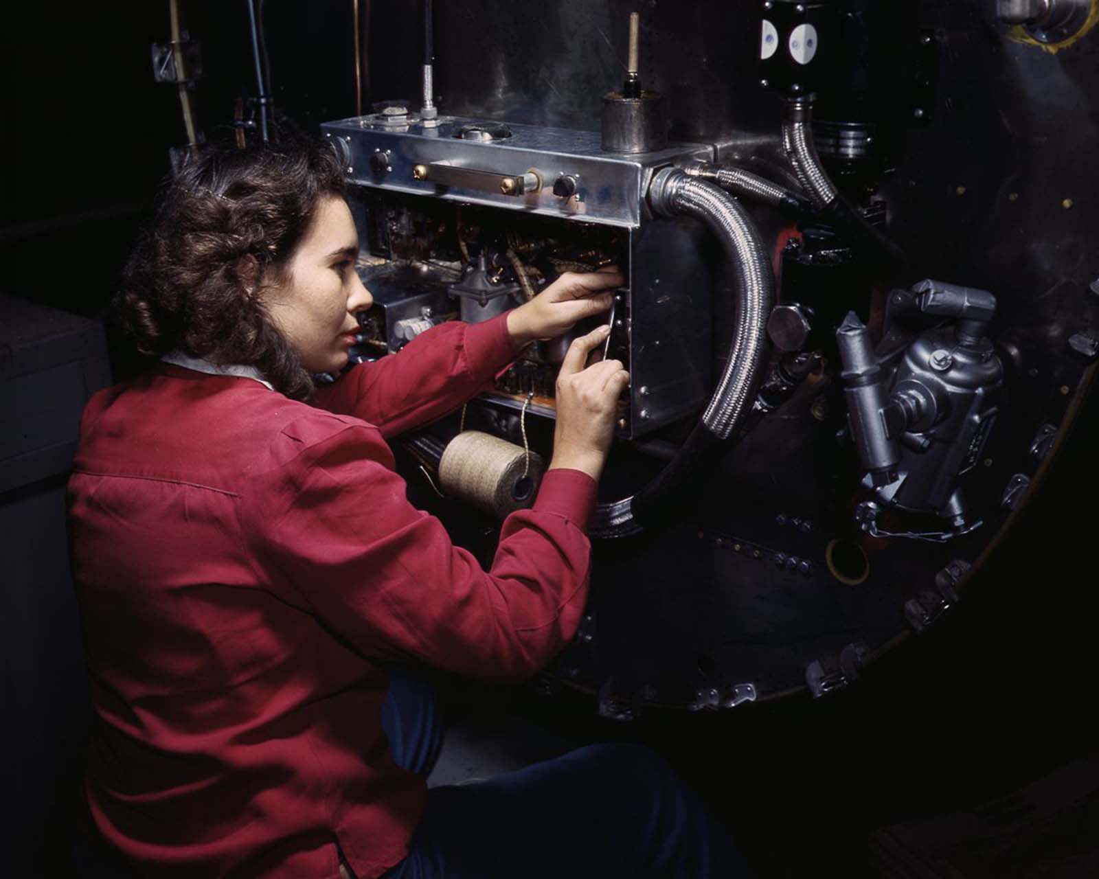 women workers photos usa world war two