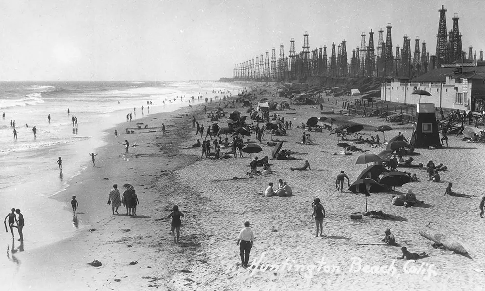oil derricks california old photos