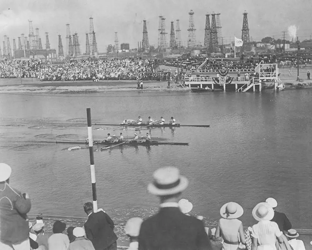 oil derricks california old photos