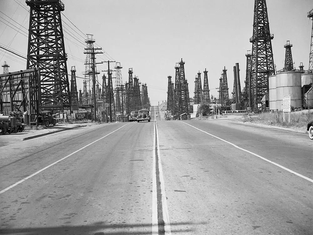 oil derricks california old photos
