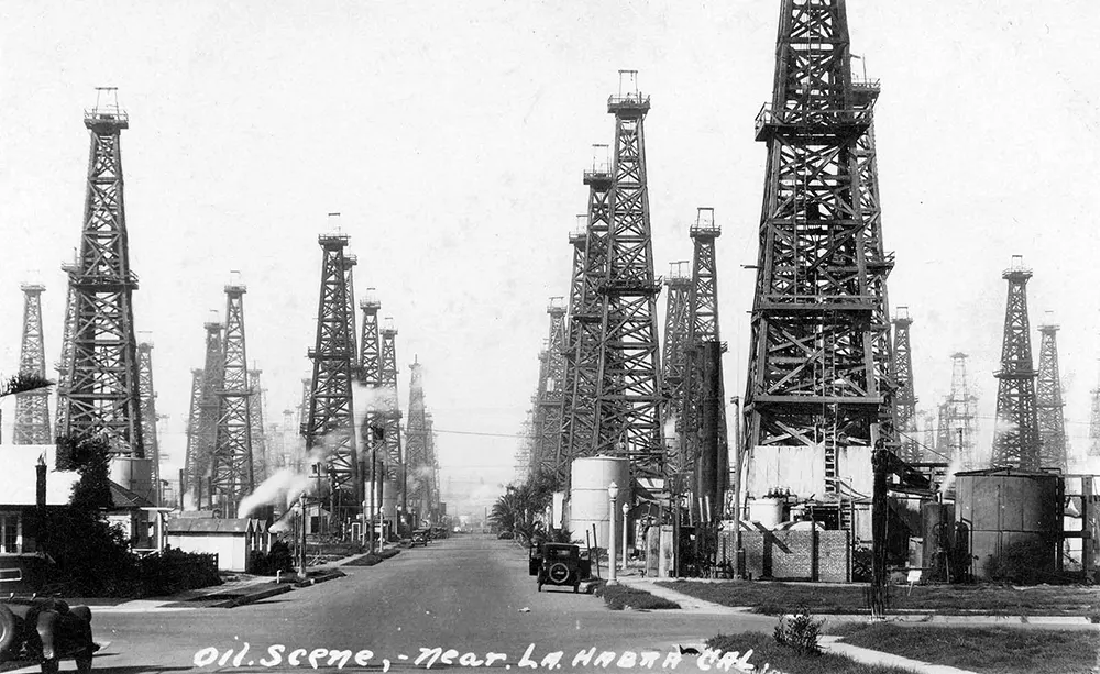 oil derricks california old photos