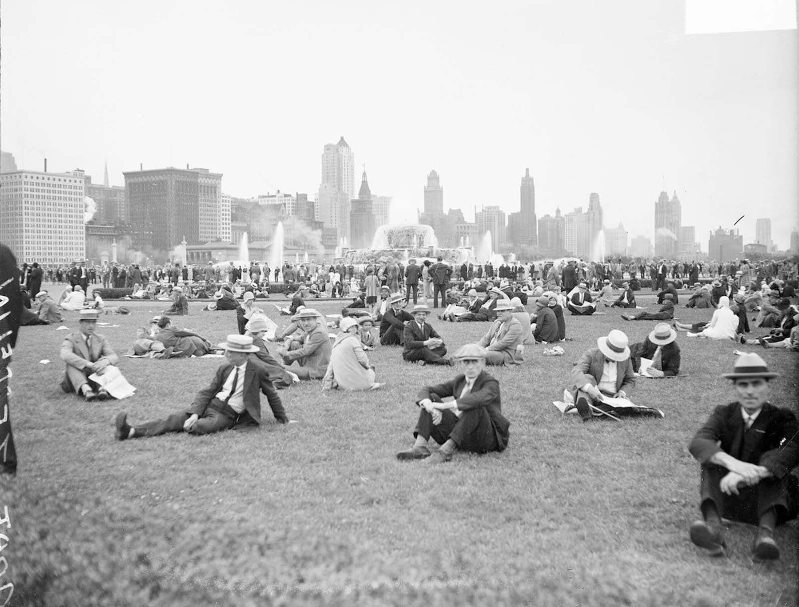 graf zeppelin airship photographs chicago