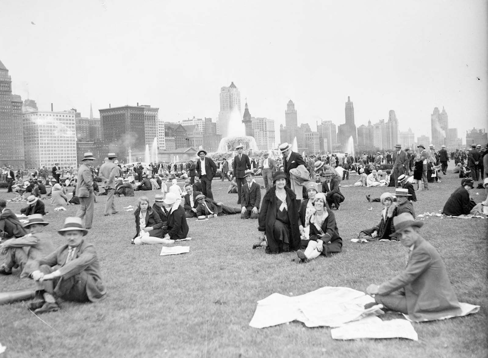 graf zeppelin airship photographs chicago