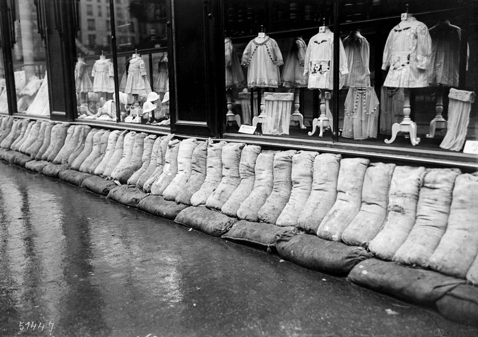 Paris protection sandbags