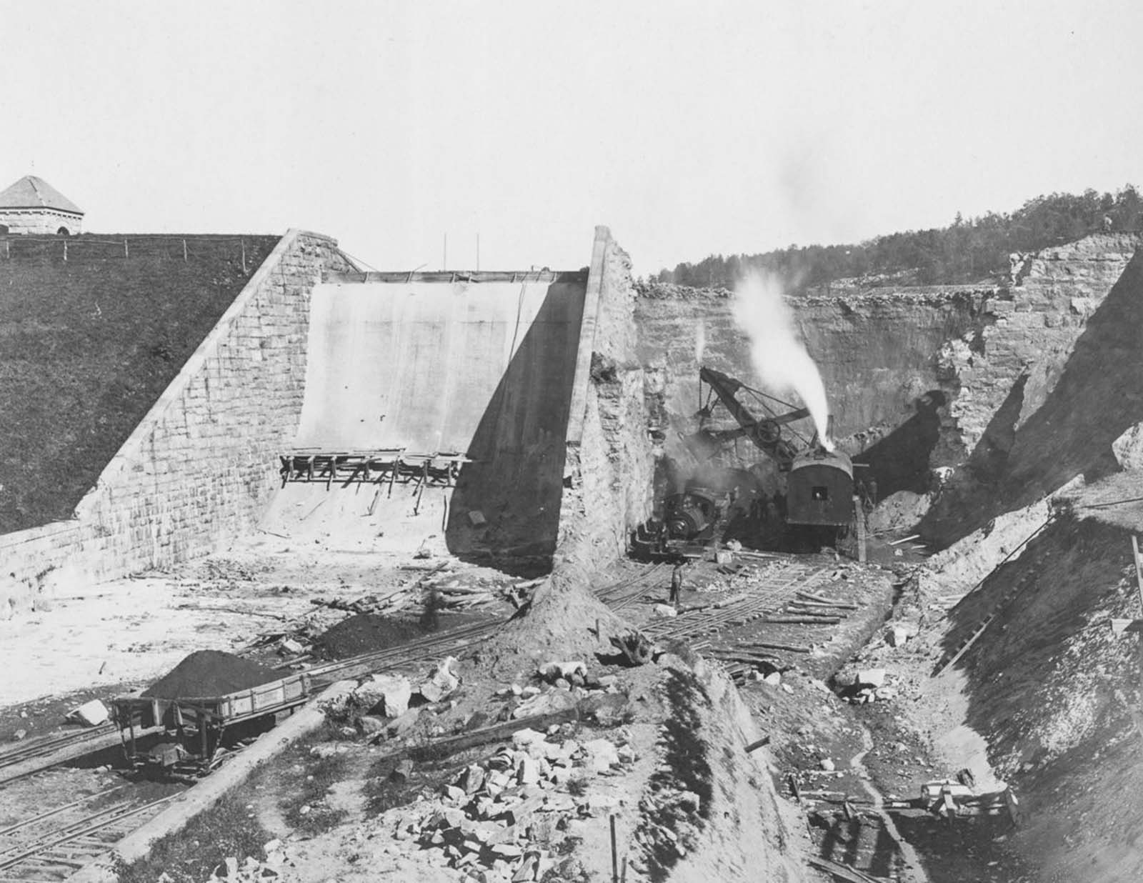 building new york water supply photographs