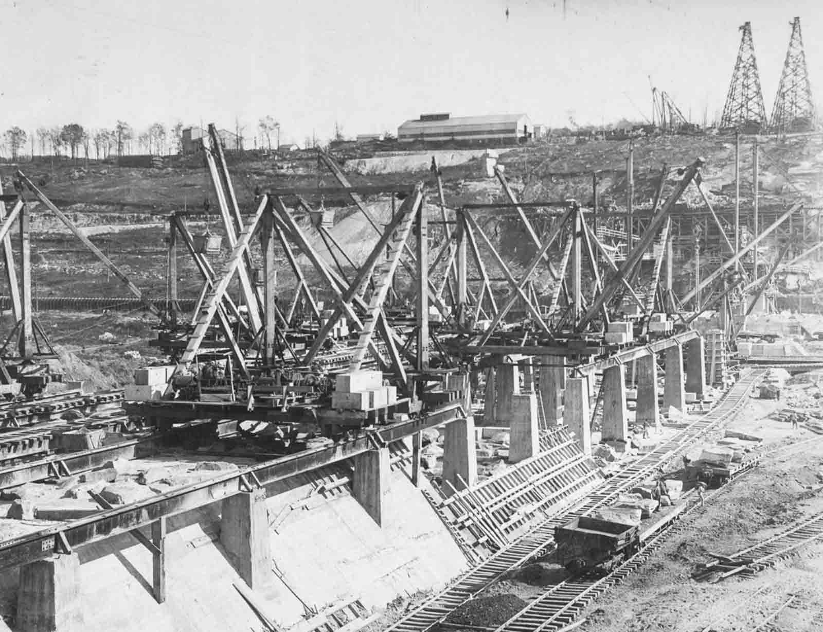 building new york water supply photographs