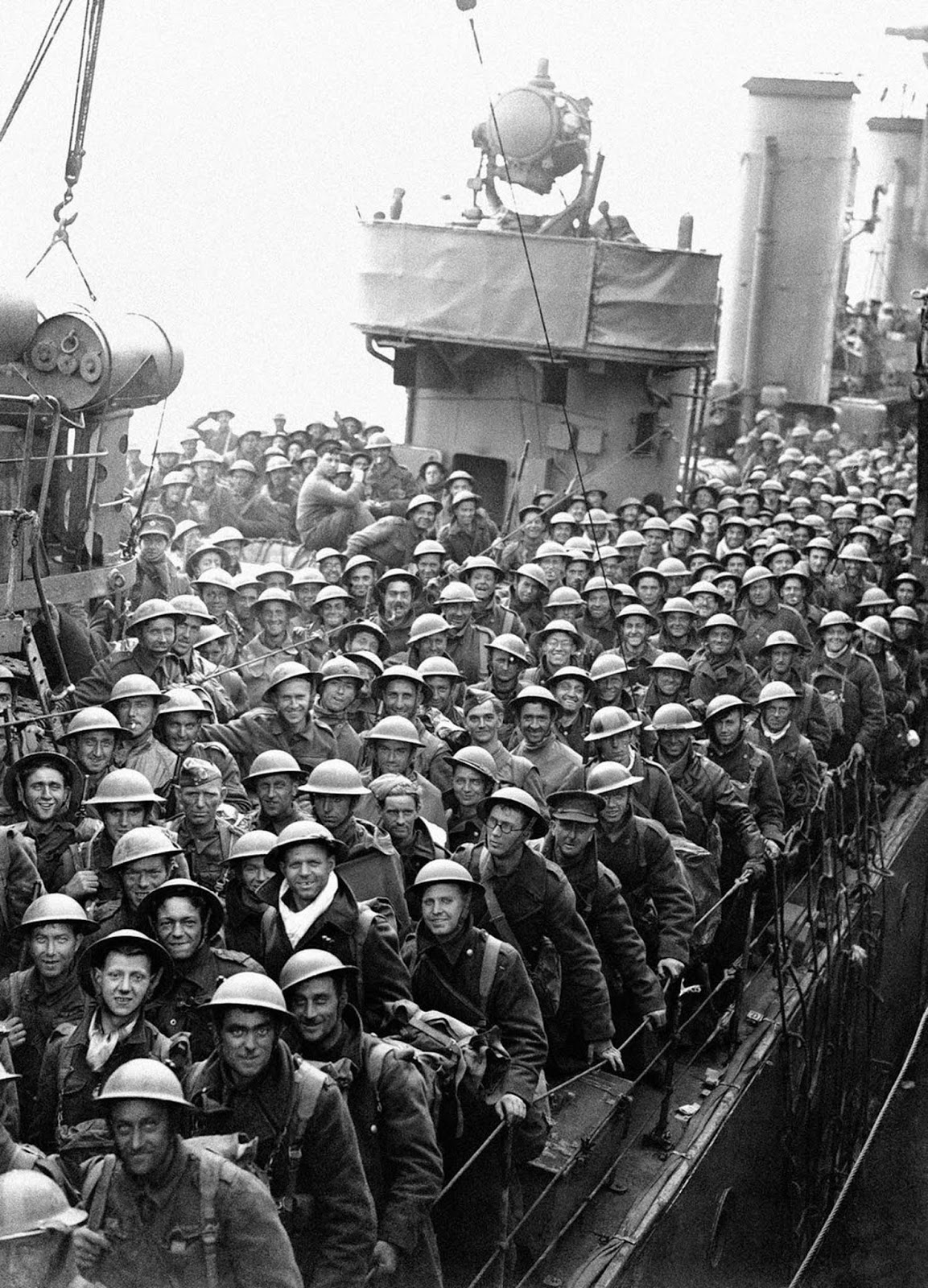 British Expeditionary Forces safely arrive back in England.