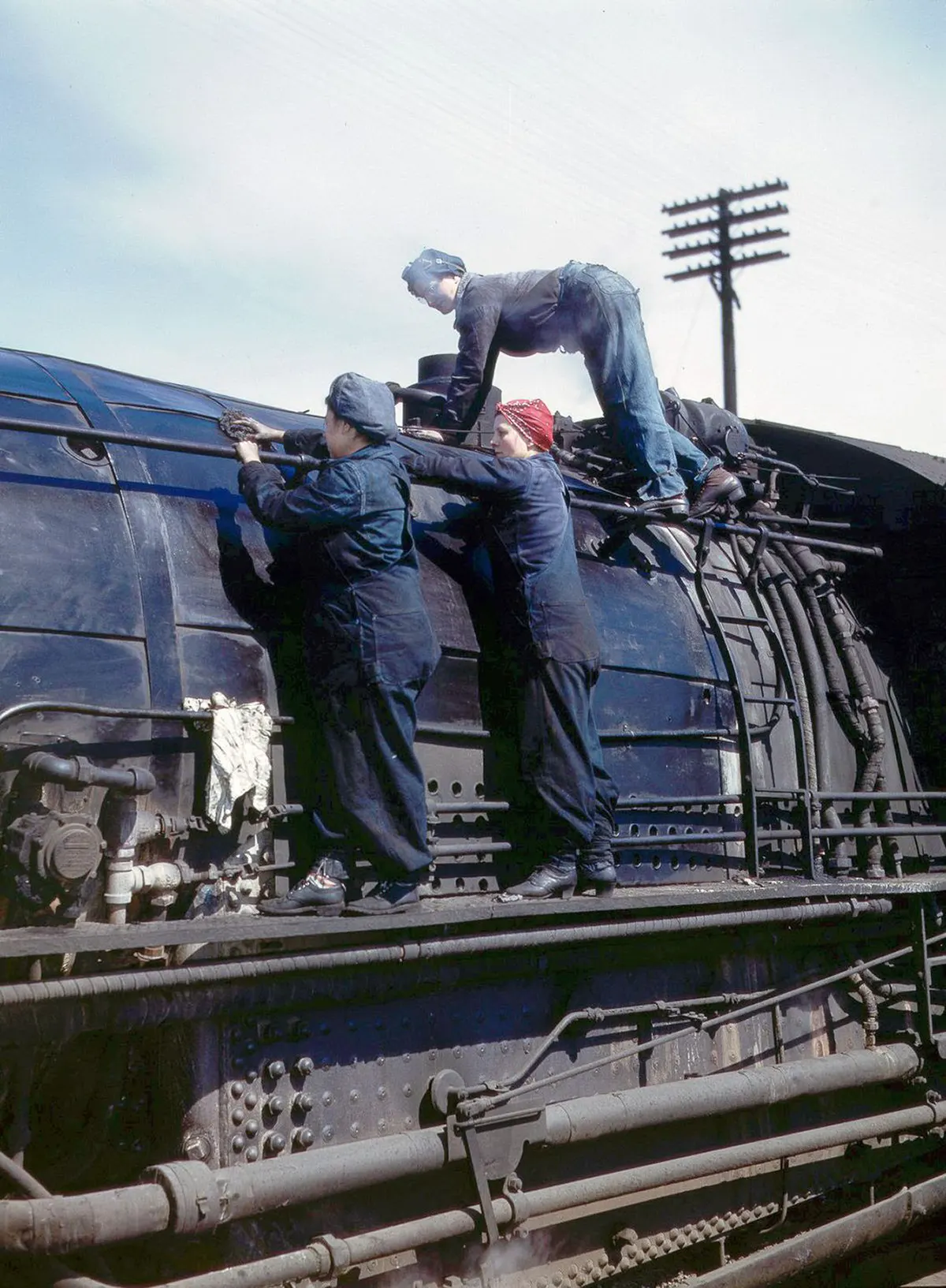 american railroad women ww2