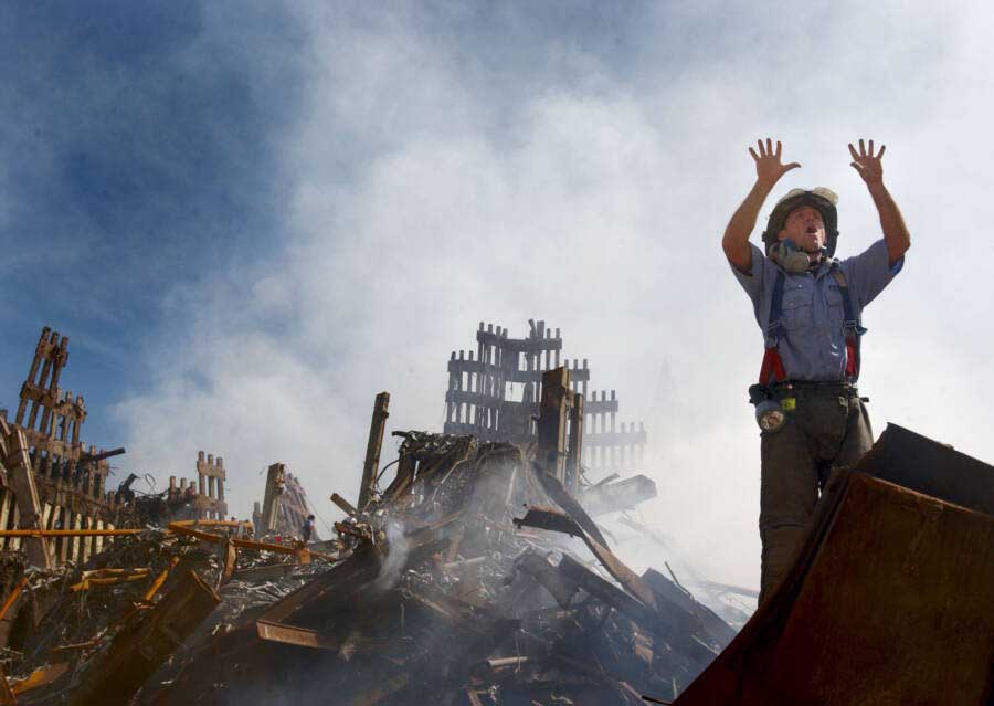 September 11 attacks photographs