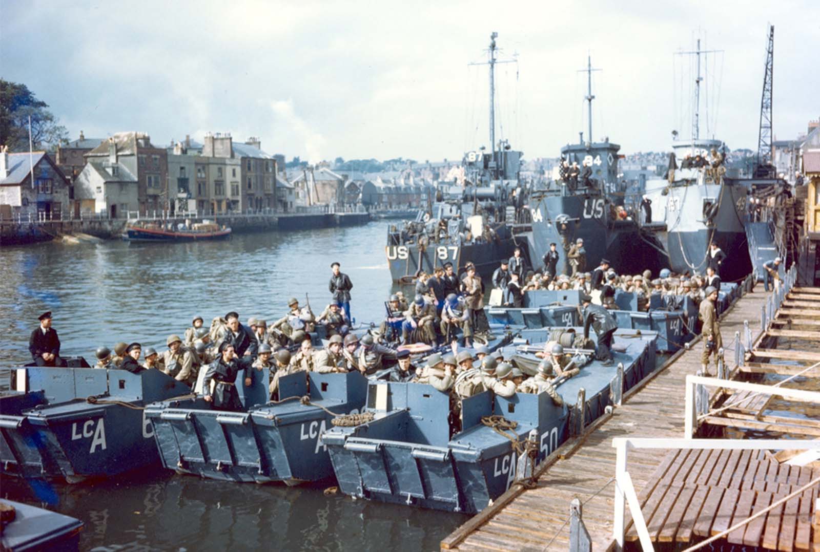 d-day rare historical photographs