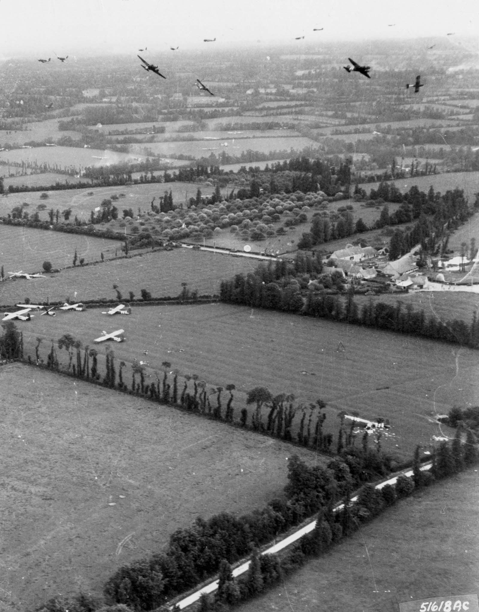 d-day rare historical photographs