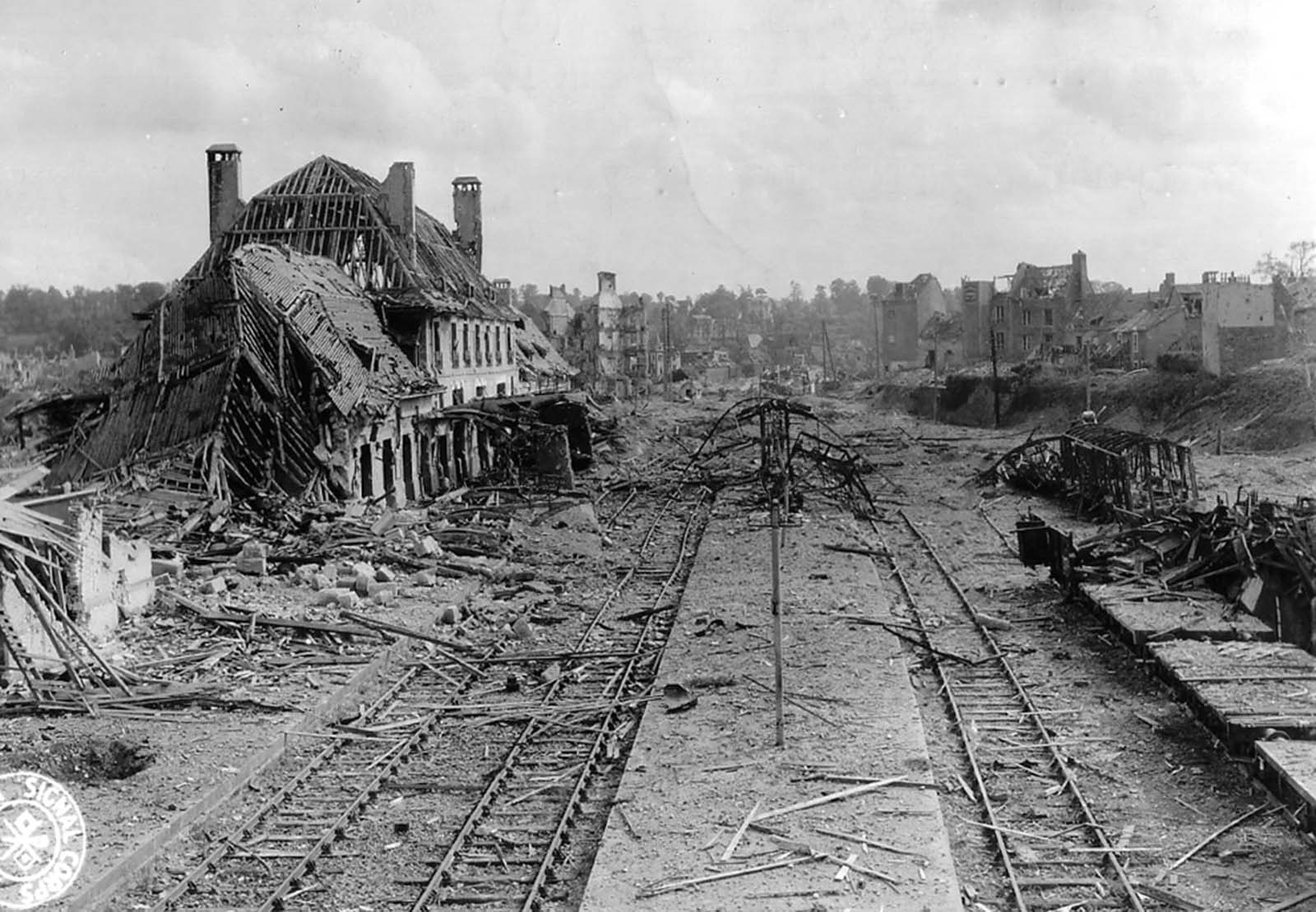 d-day rare historical photographs