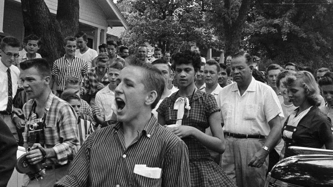 dorothy counts iconic photograph