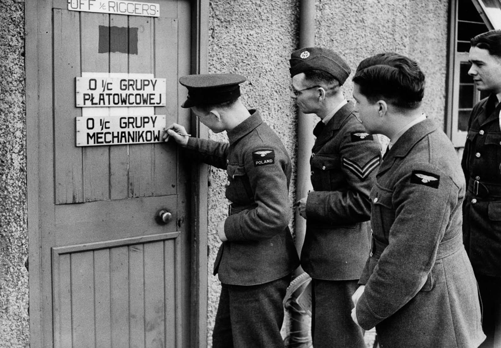 polish pilots photographs battle britain