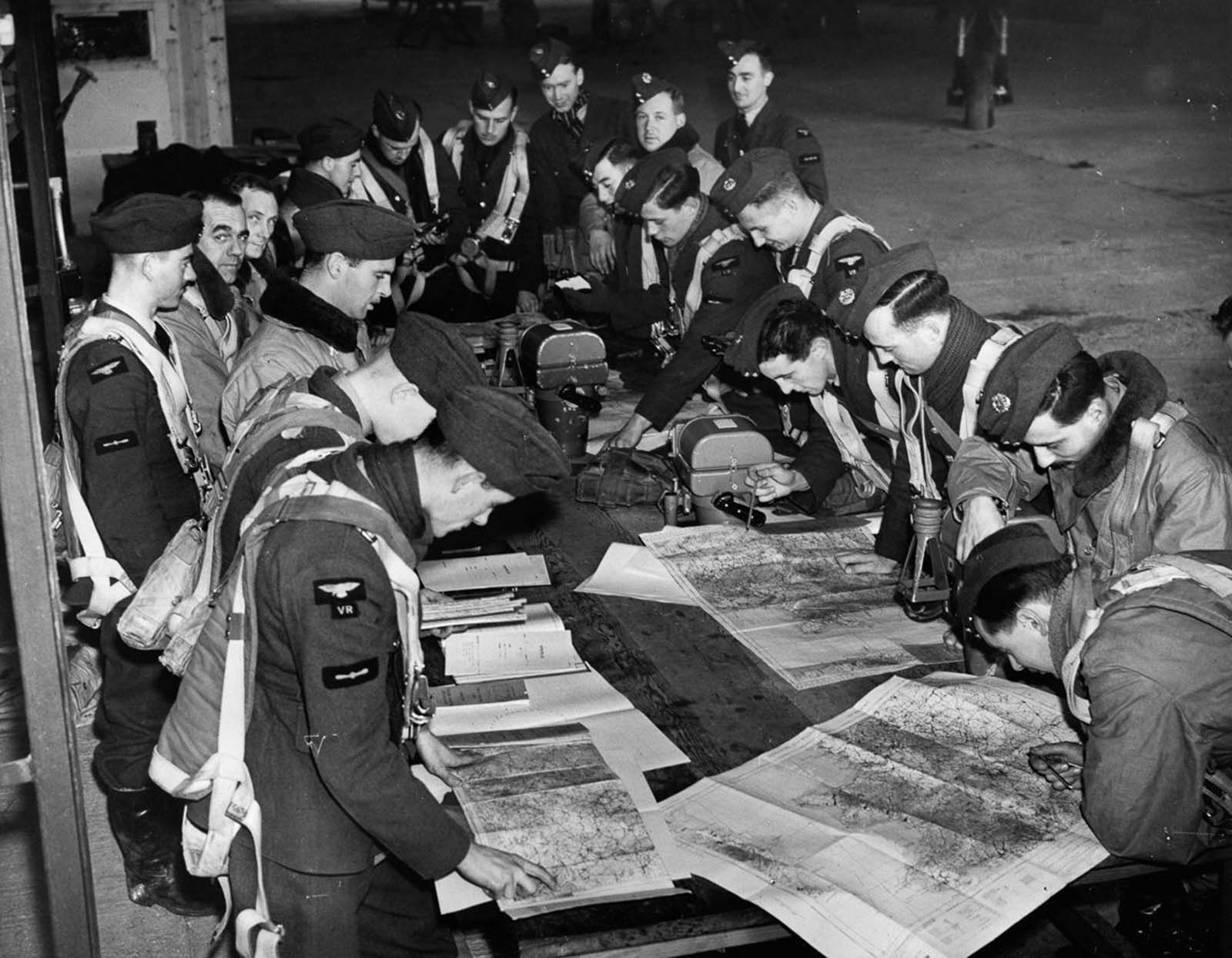 polish pilots photographs battle britain
